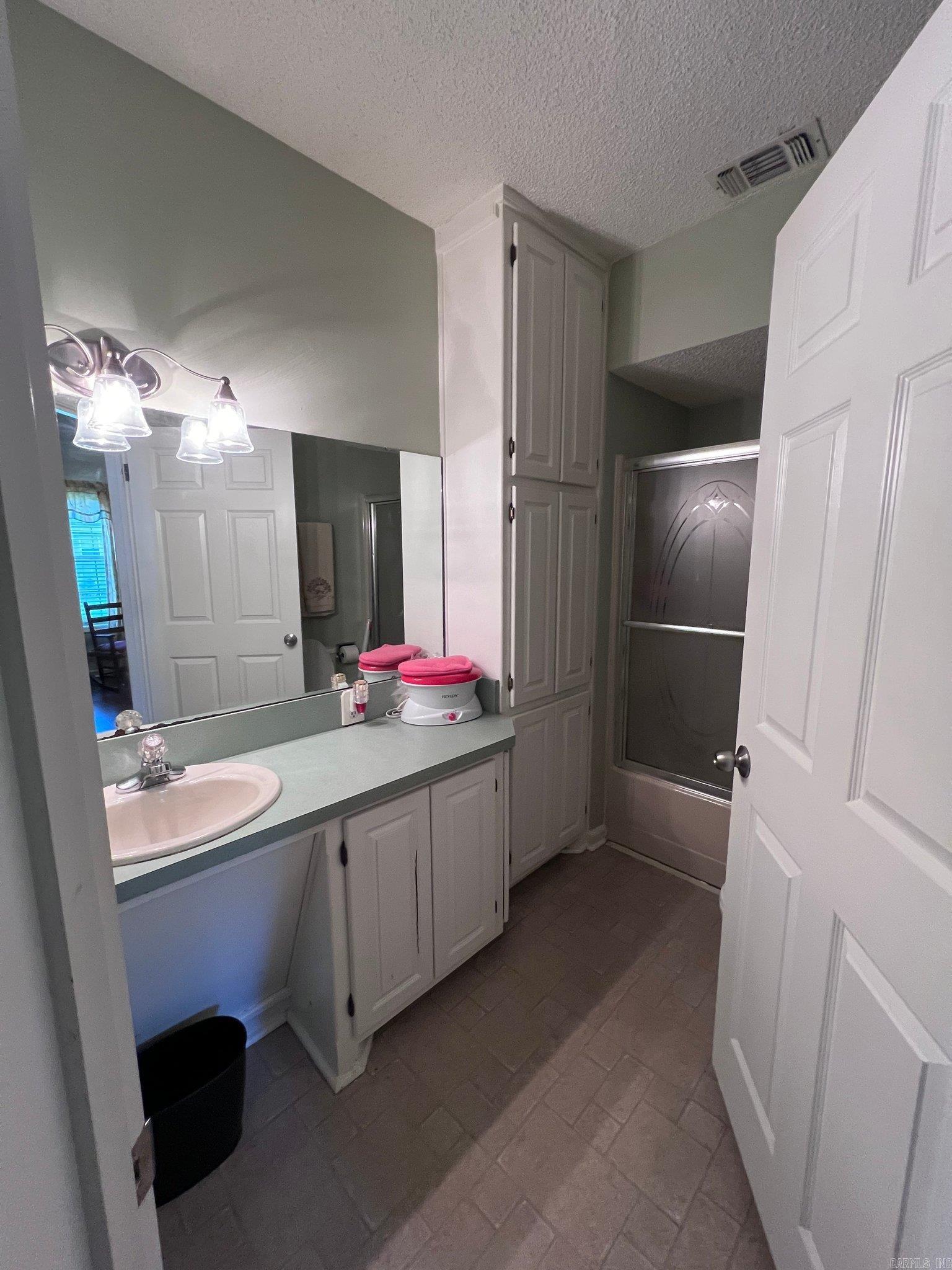 MCHENRY 2ND ADDITION - Residential