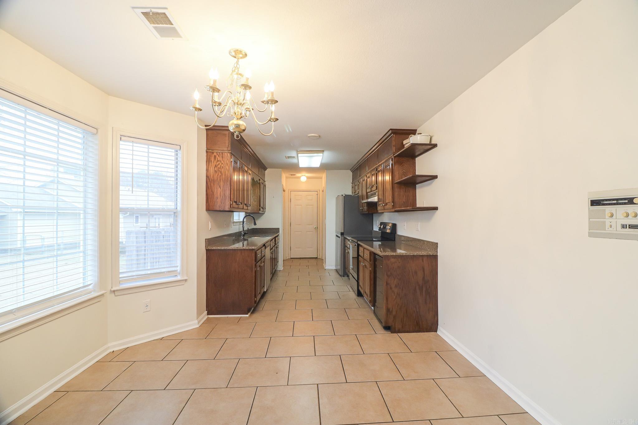 HUNTER'S - Residential