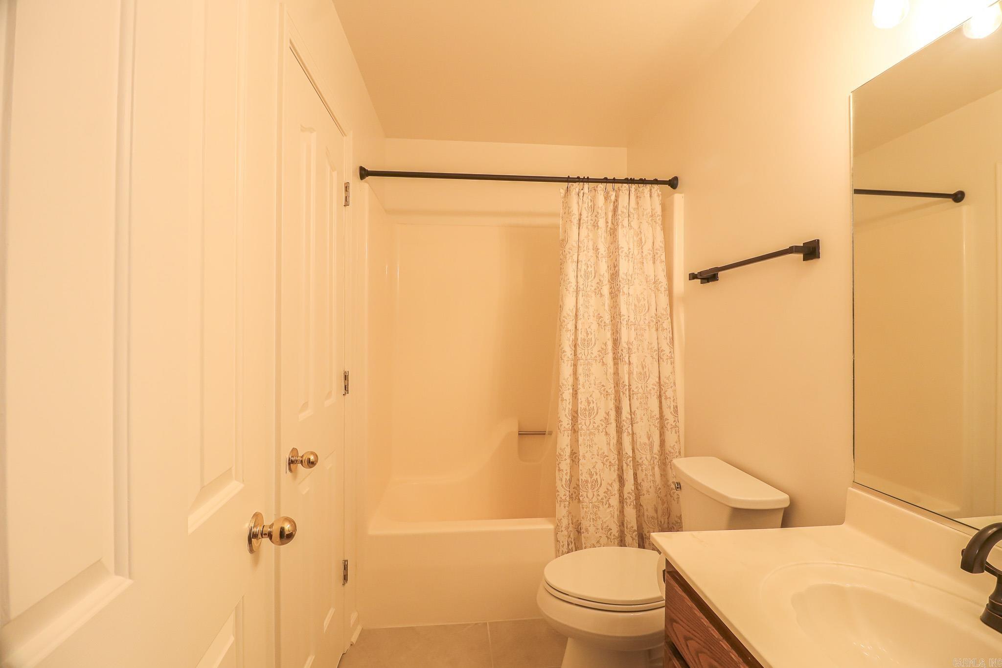 HUNTER'S - Residential