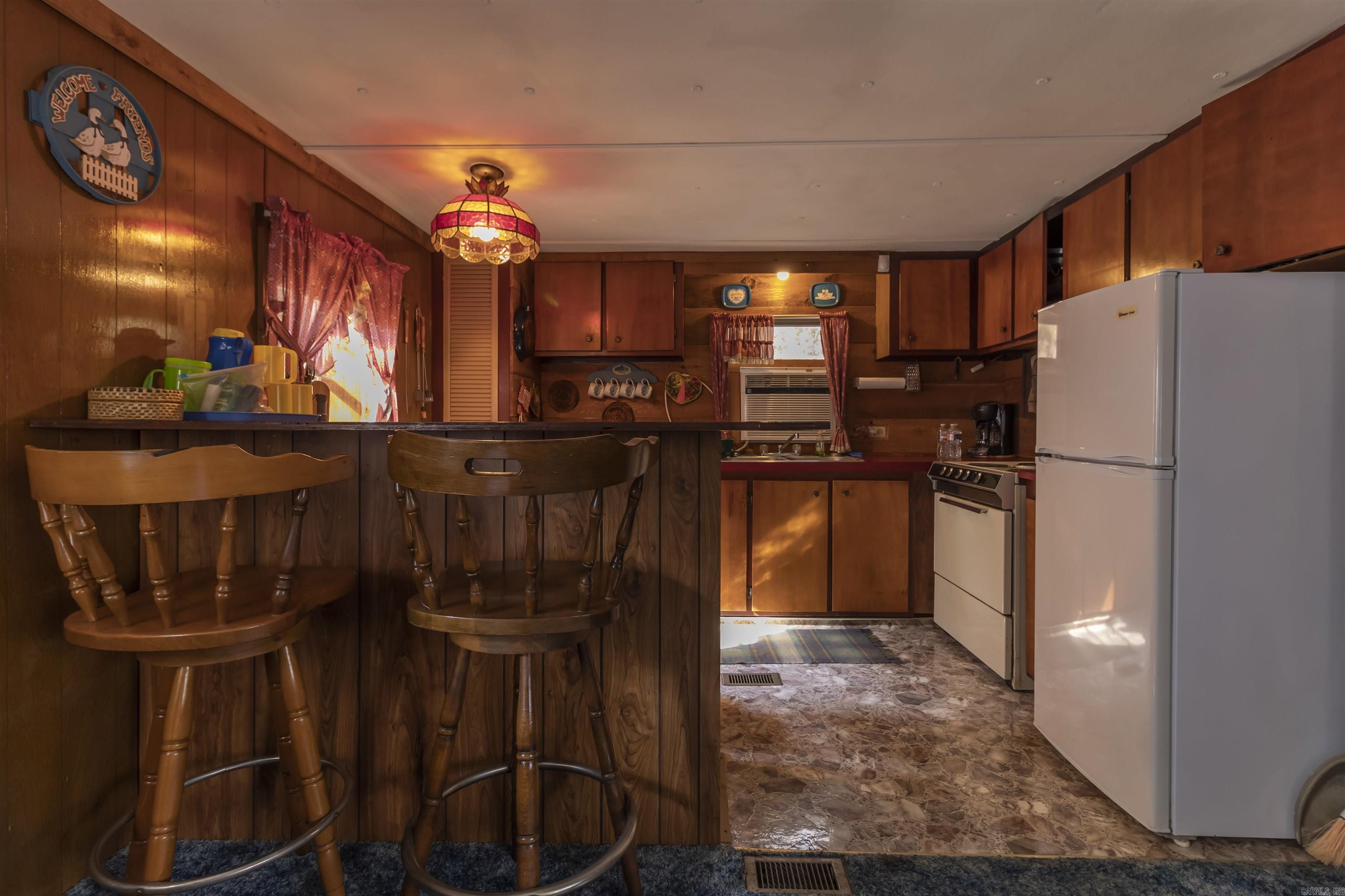 Indian Lodge Lake Estates - Residential