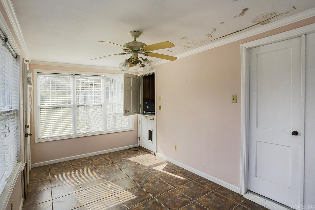 KINGWOOD PLACE - Residential