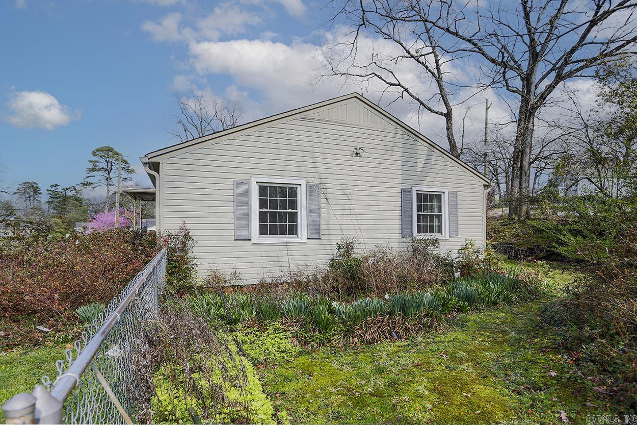 KINGWOOD PLACE - Residential