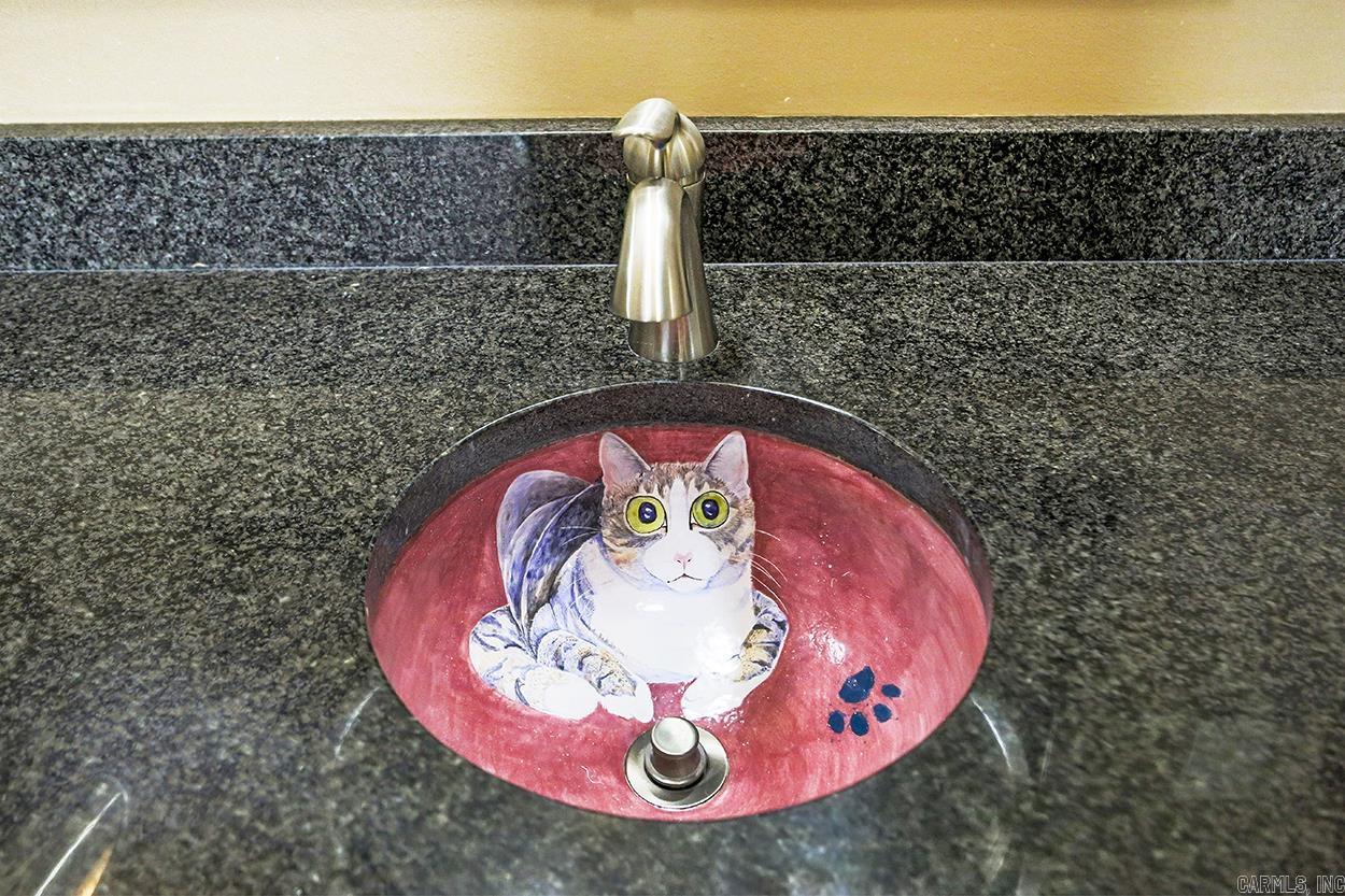 KINGWOOD PLACE - Residential