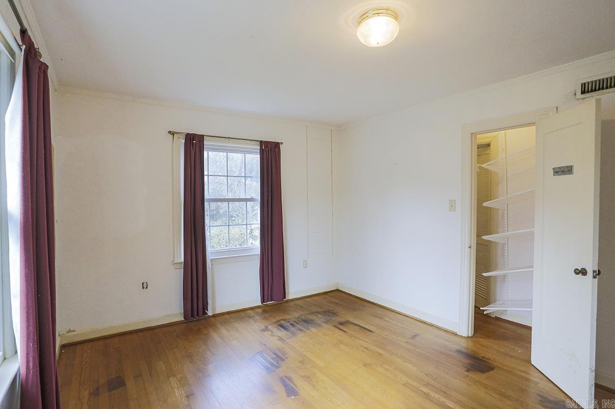 KINGWOOD PLACE - Residential