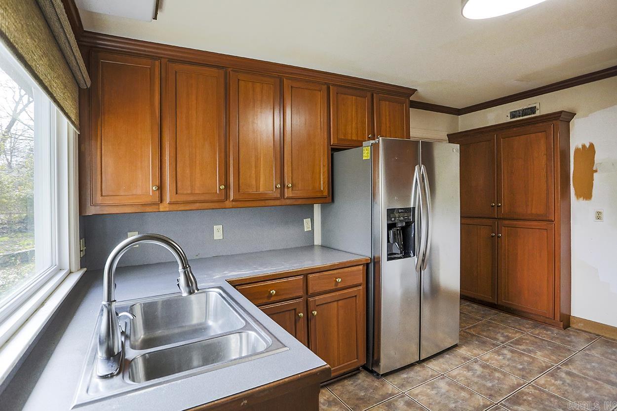 KINGWOOD PLACE - Residential