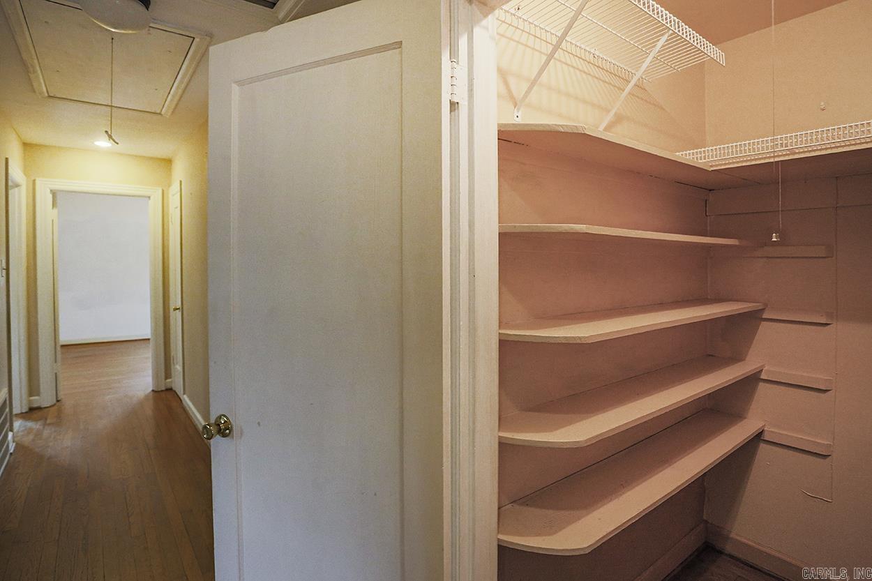 KINGWOOD PLACE - Residential