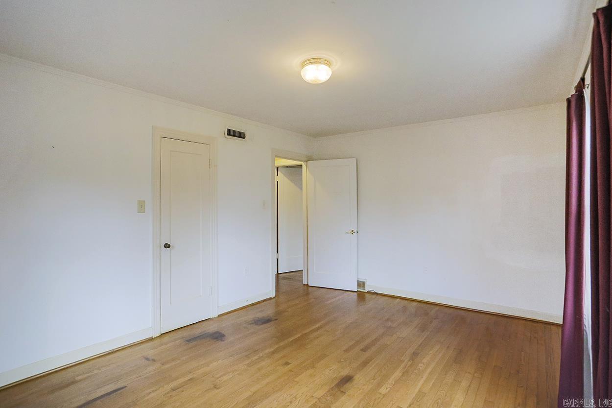 KINGWOOD PLACE - Residential