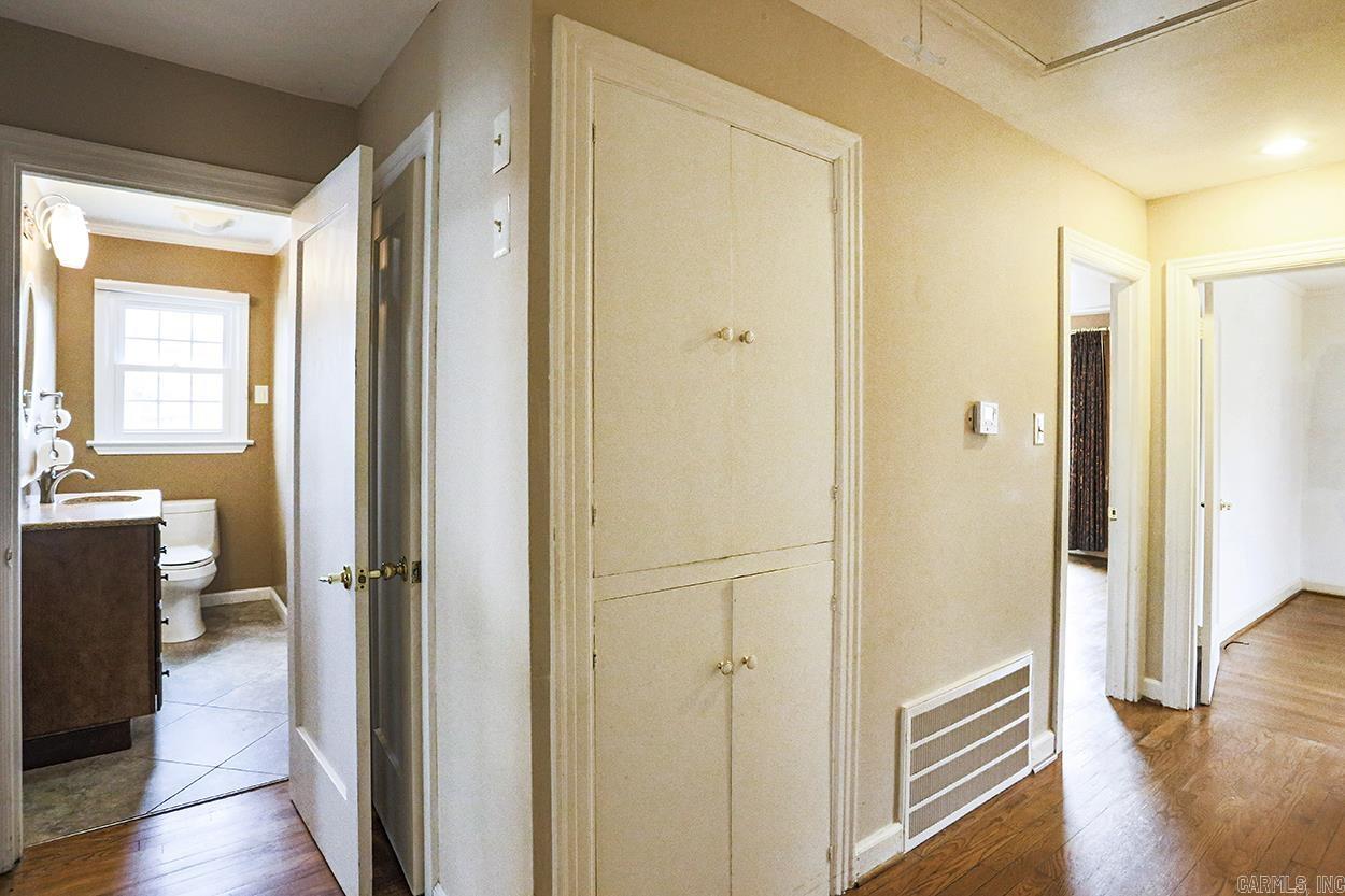 KINGWOOD PLACE - Residential