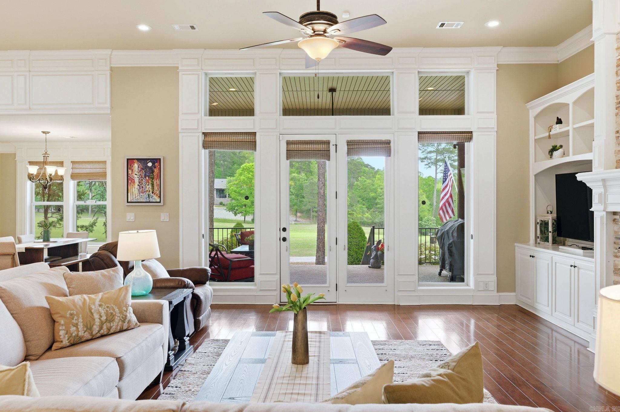 LADERA - Residential