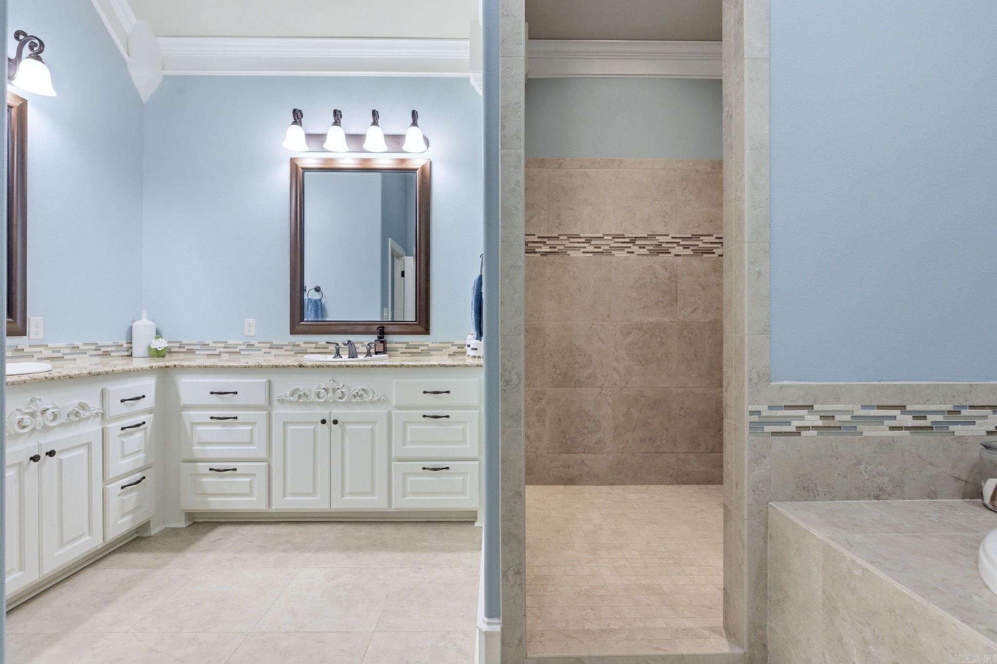 LADERA - Residential