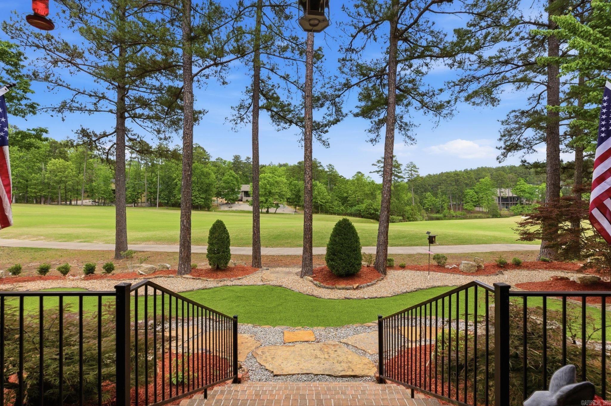 LADERA - Residential