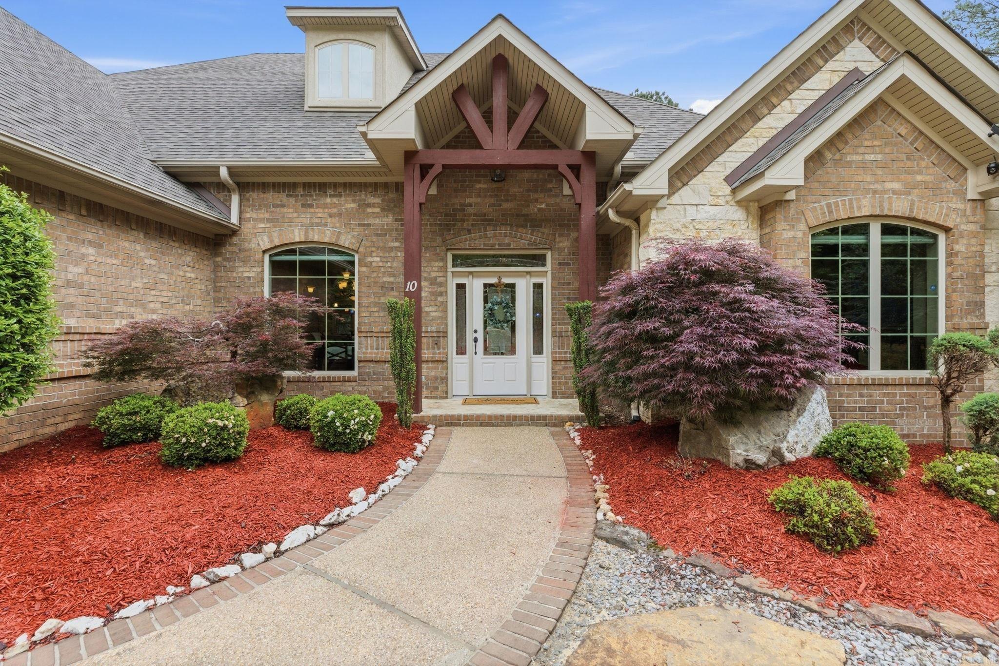 LADERA - Residential