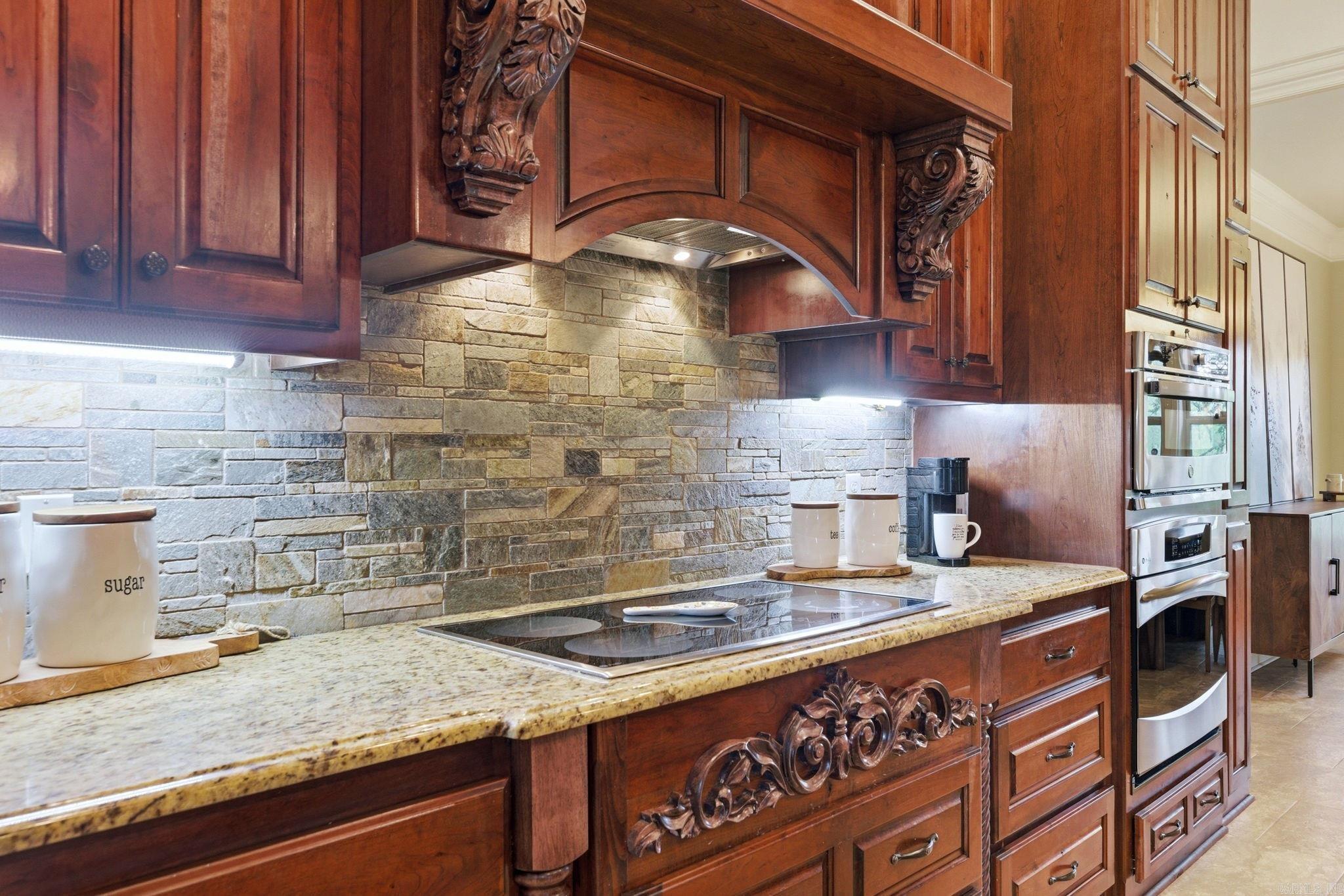 LADERA - Residential