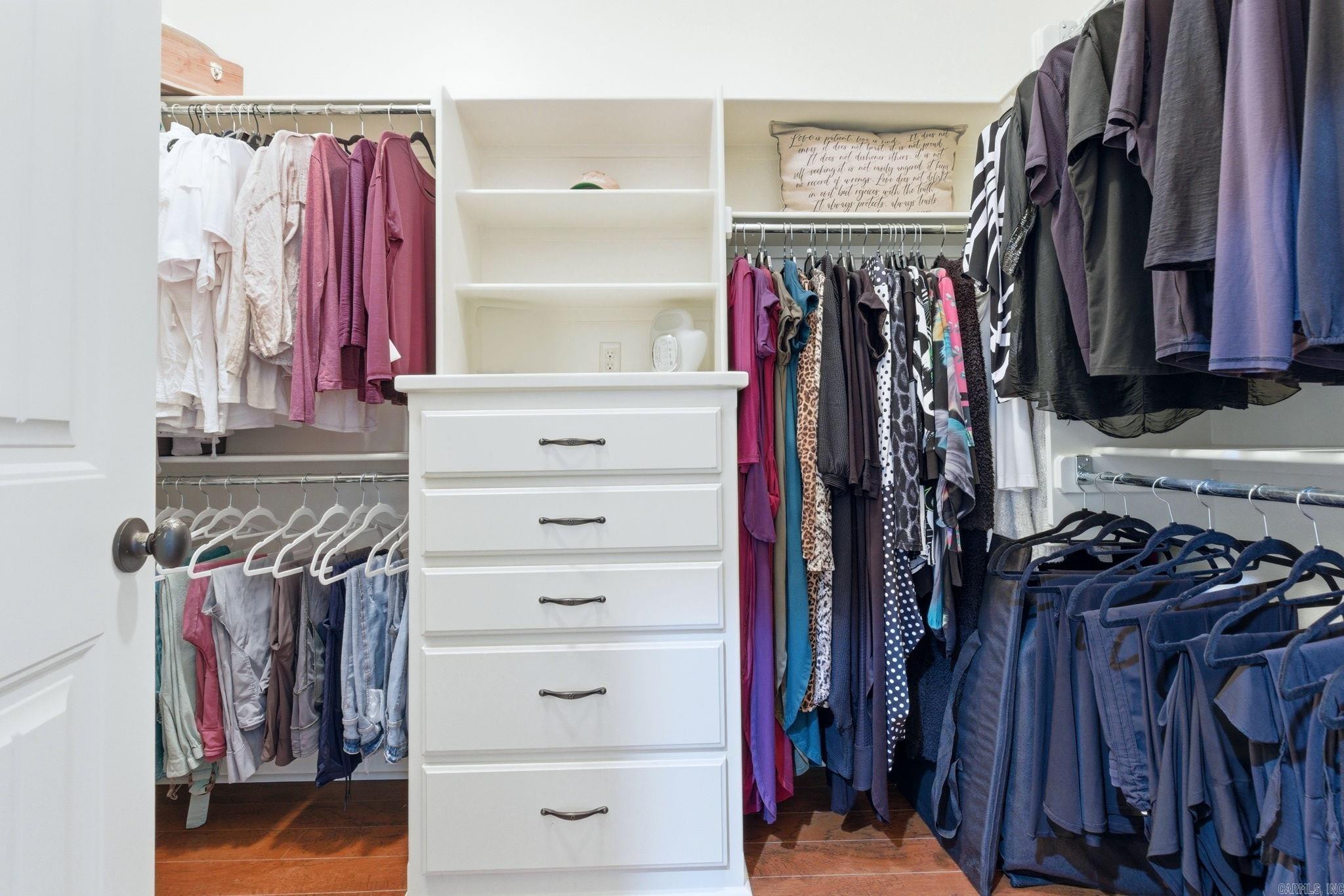 LADERA - Residential