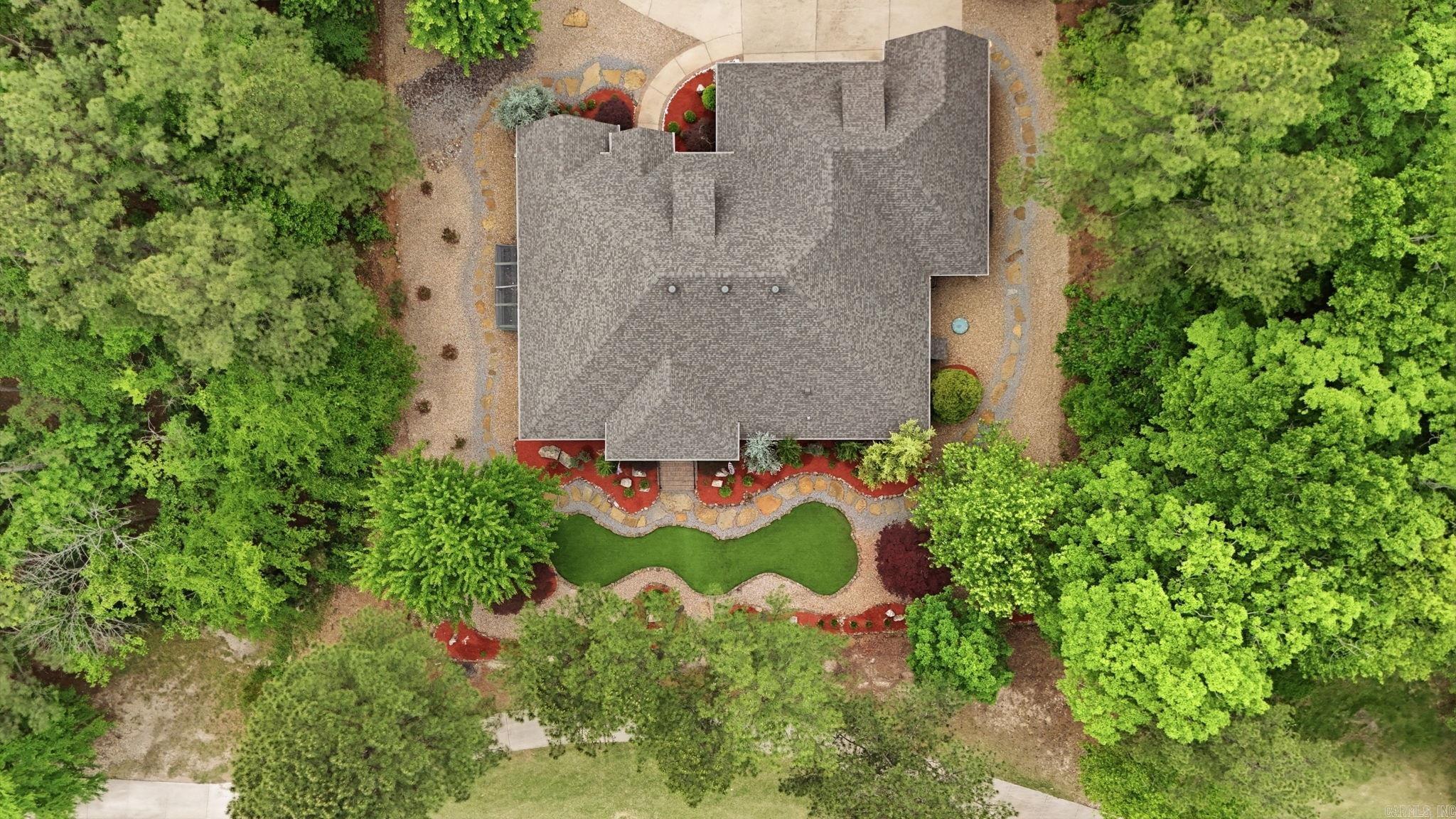 LADERA - Residential