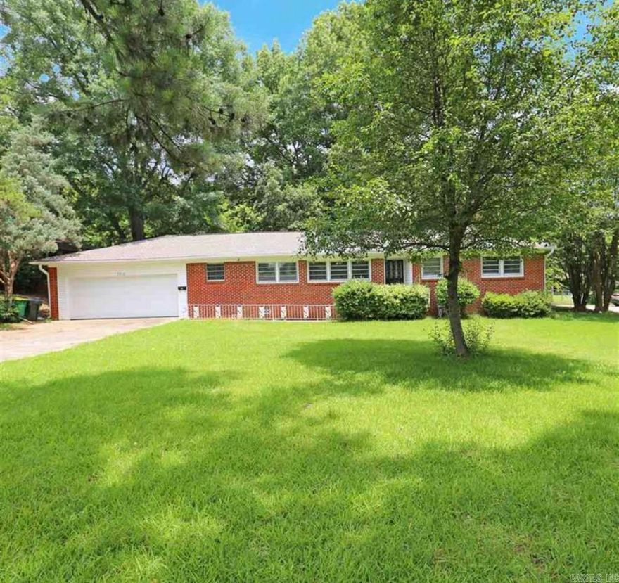 Well built mid century home in a great central location. Close to shopping, hospitals, and restaurants. Hardwood flooring in the living dining combo and 2 of the 3 bedrooms. Guest bath has extra long double vanity and tile tub surround. Walk in shower in the master bath. The kitchen is complete with plenty of cabinet space, countertops, stainless steel dishwasher, gas range and built in microwave. Huge fenced backyard. Covered patio. Lots of storage.