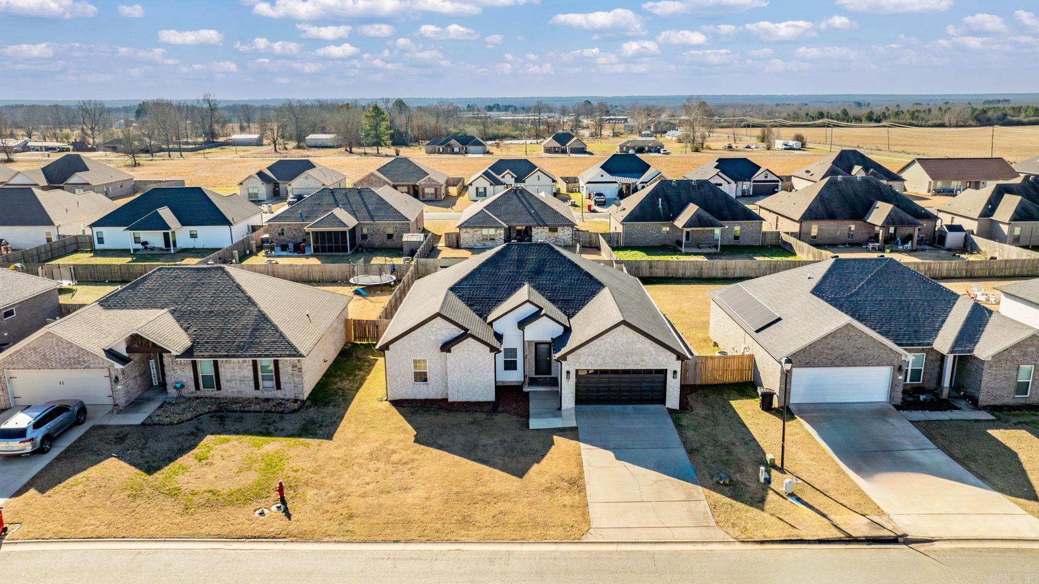 PARKWOOD MEADOWS - Residential