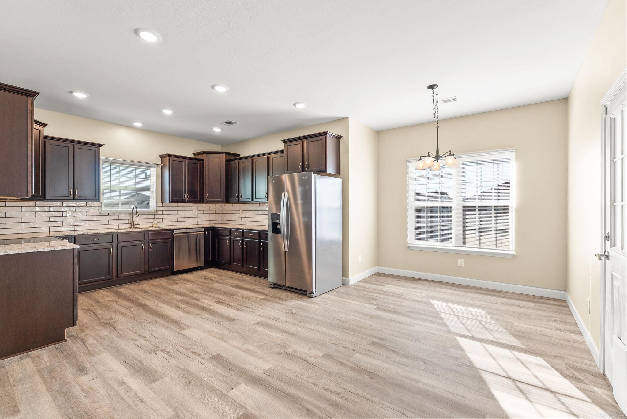 PARKWOOD MEADOWS - Residential