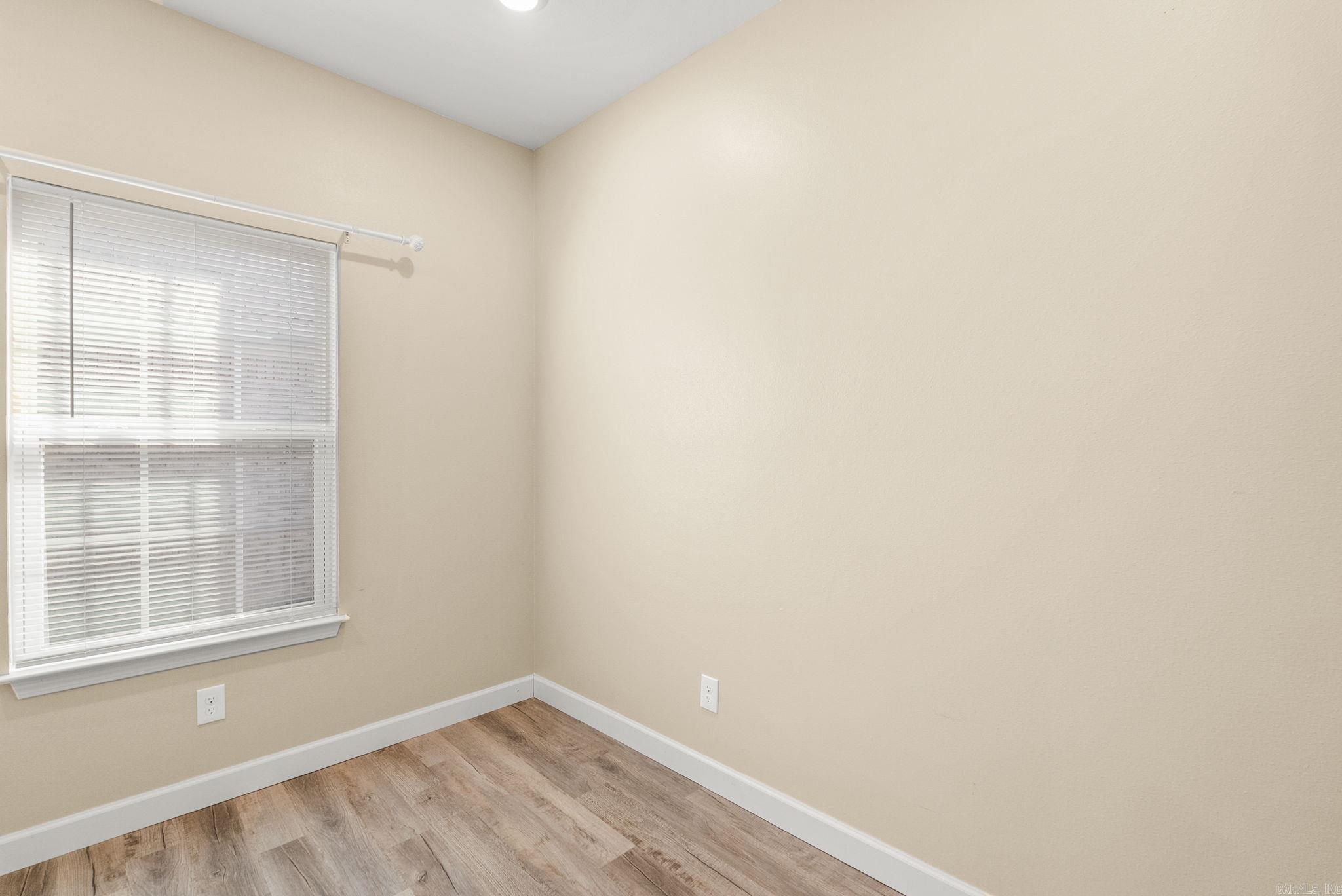 PARKWOOD MEADOWS - Residential