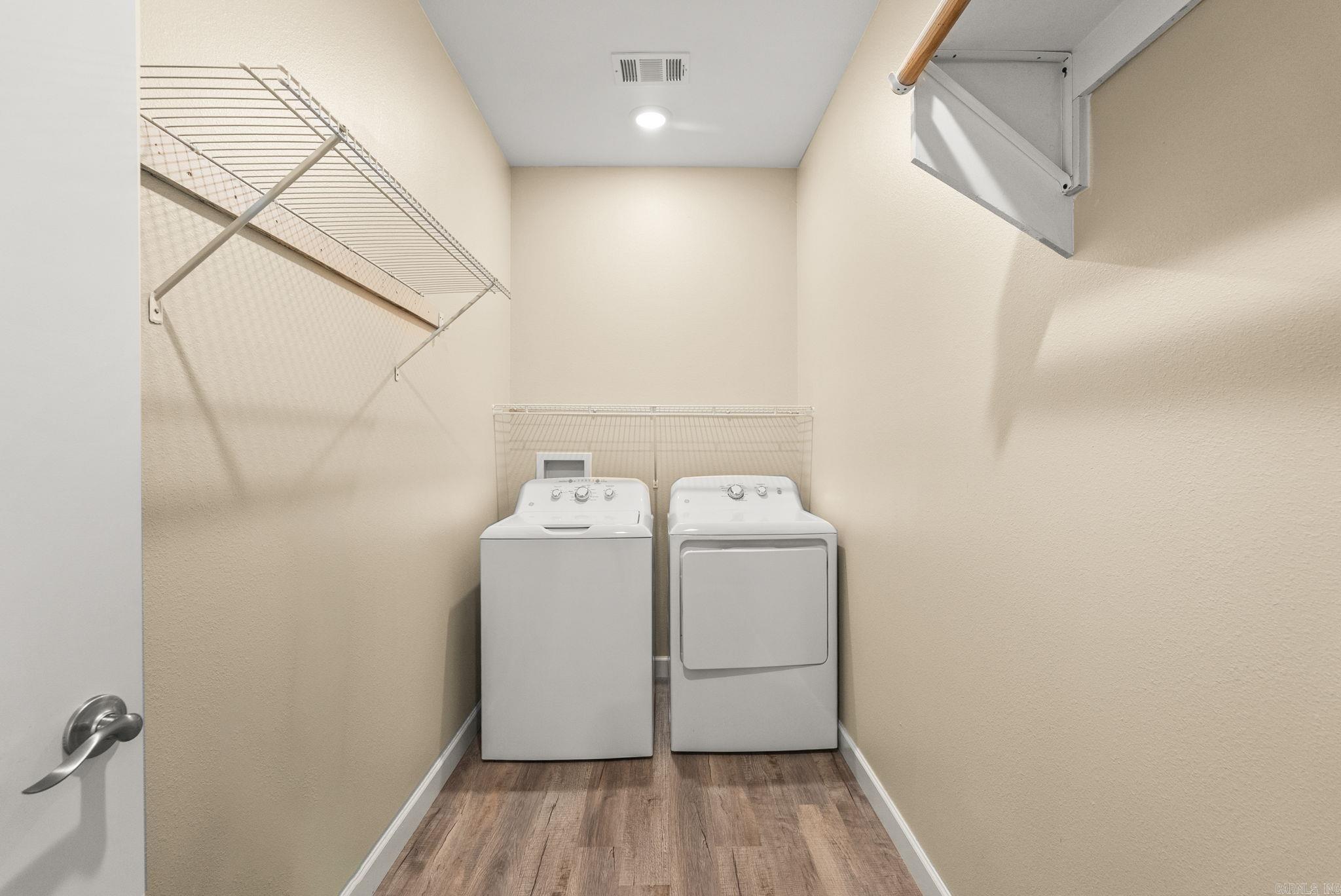 PARKWOOD MEADOWS - Residential