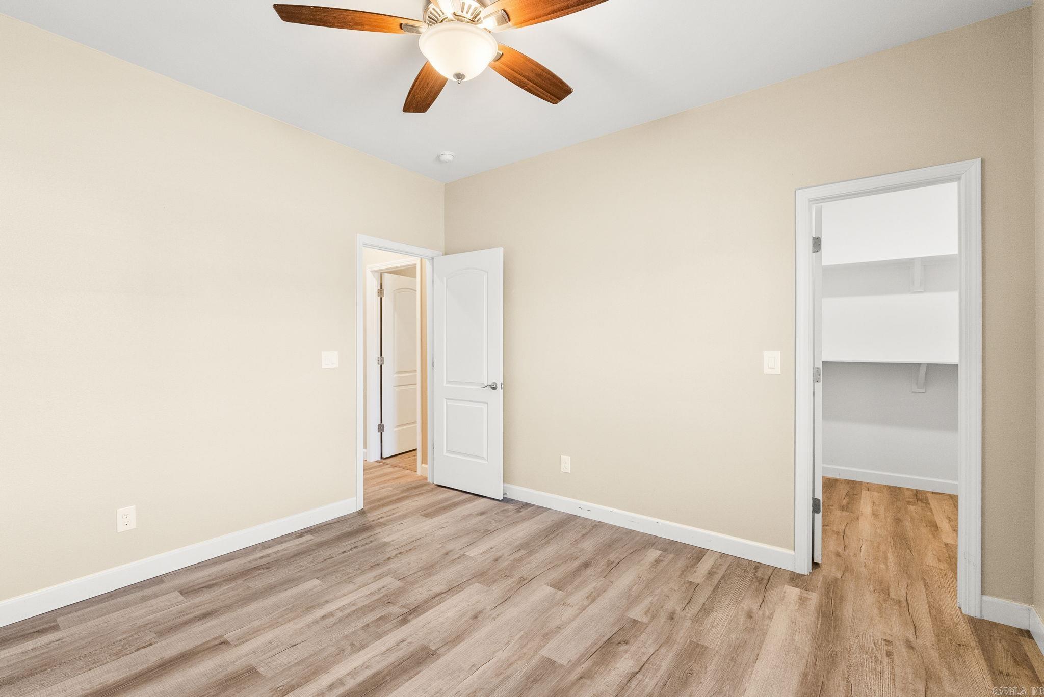 PARKWOOD MEADOWS - Residential