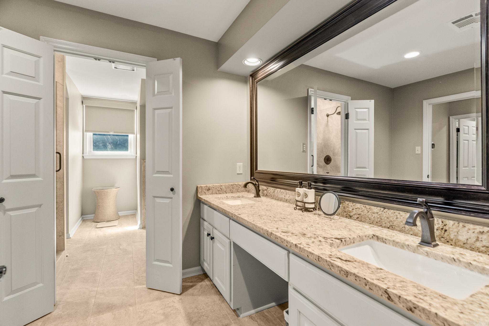 WINDSOR CT TOWNHOMES HPR - Residential
