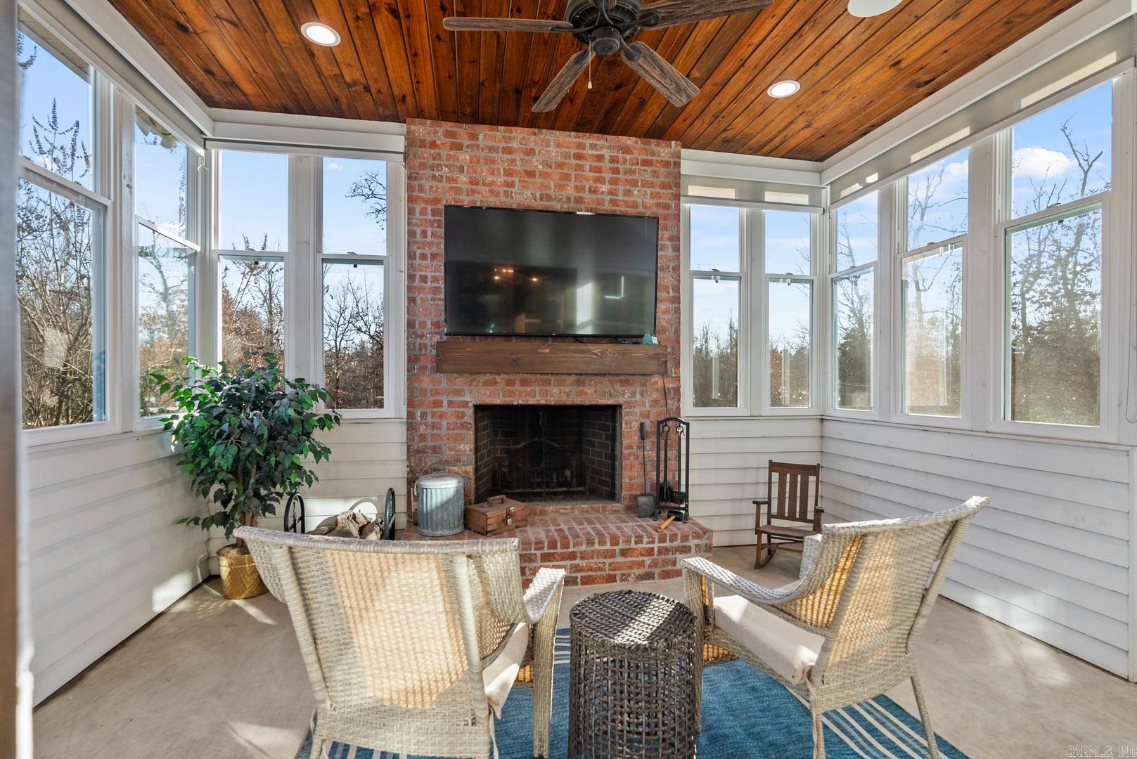 WESTCLIFFE - Residential