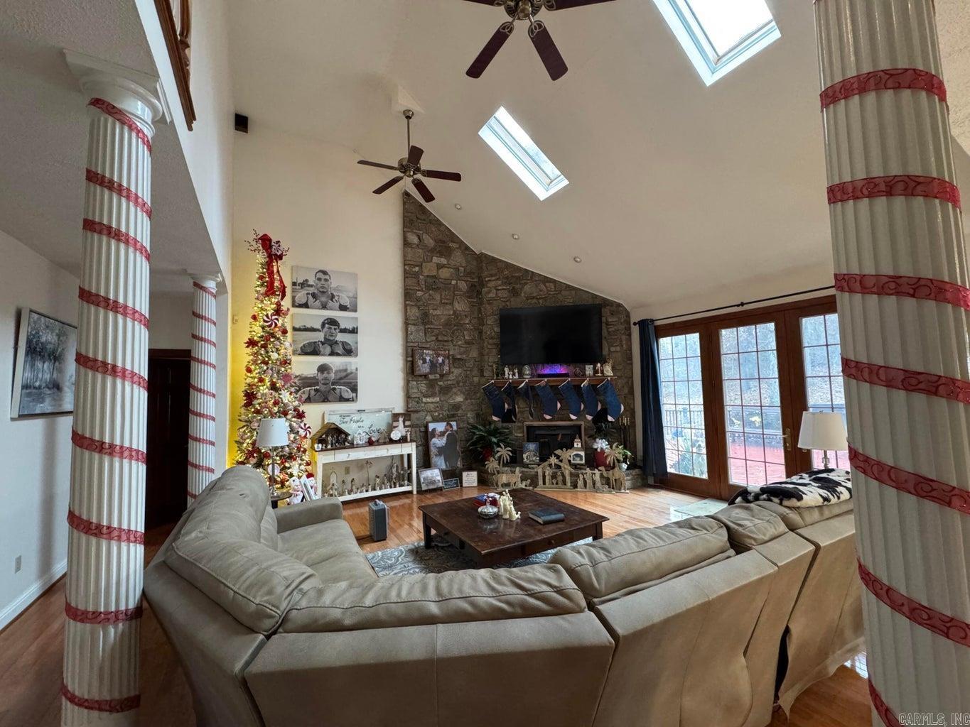 Metes & Bounds - Residential