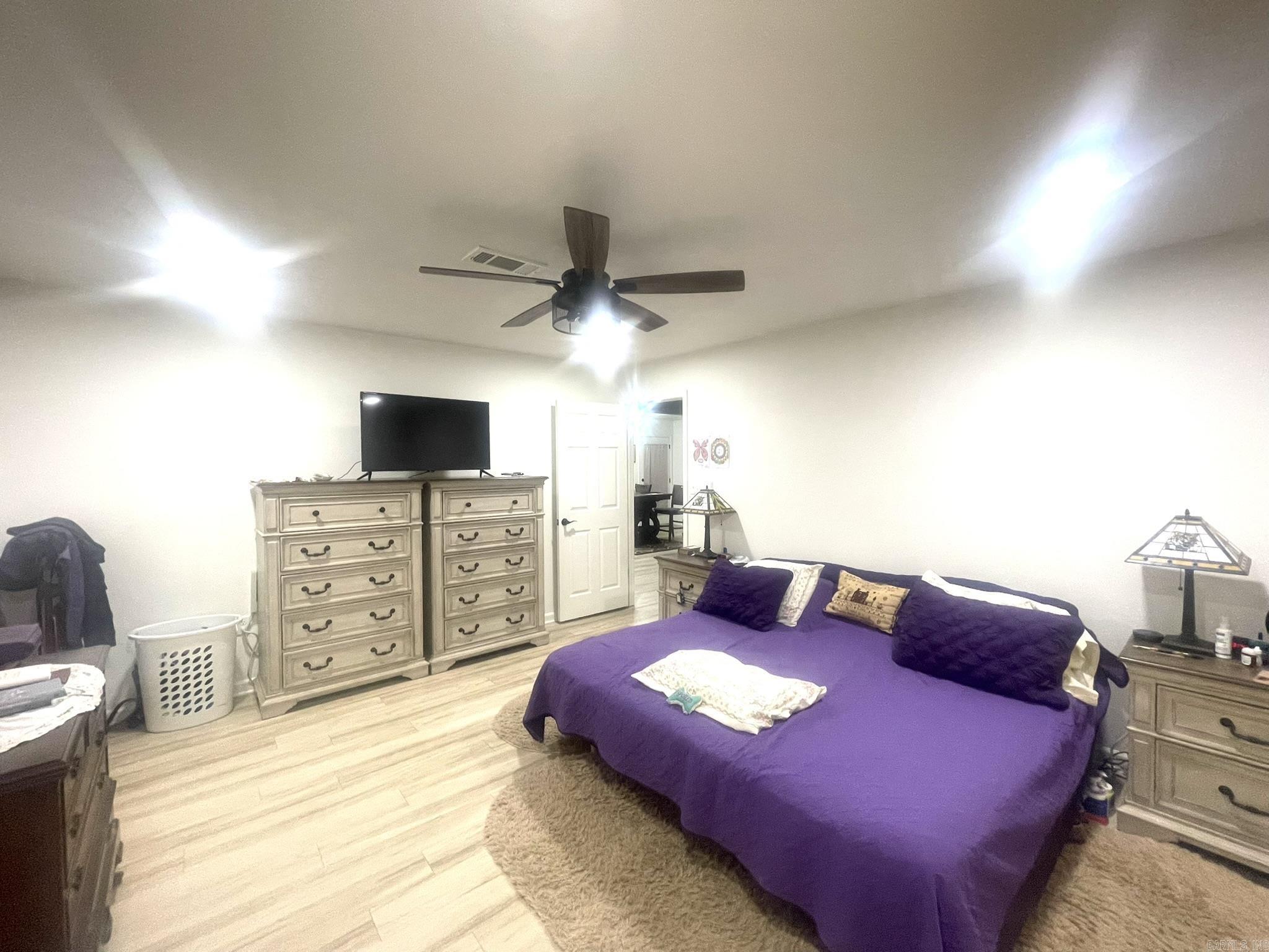 River Oaks - Residential