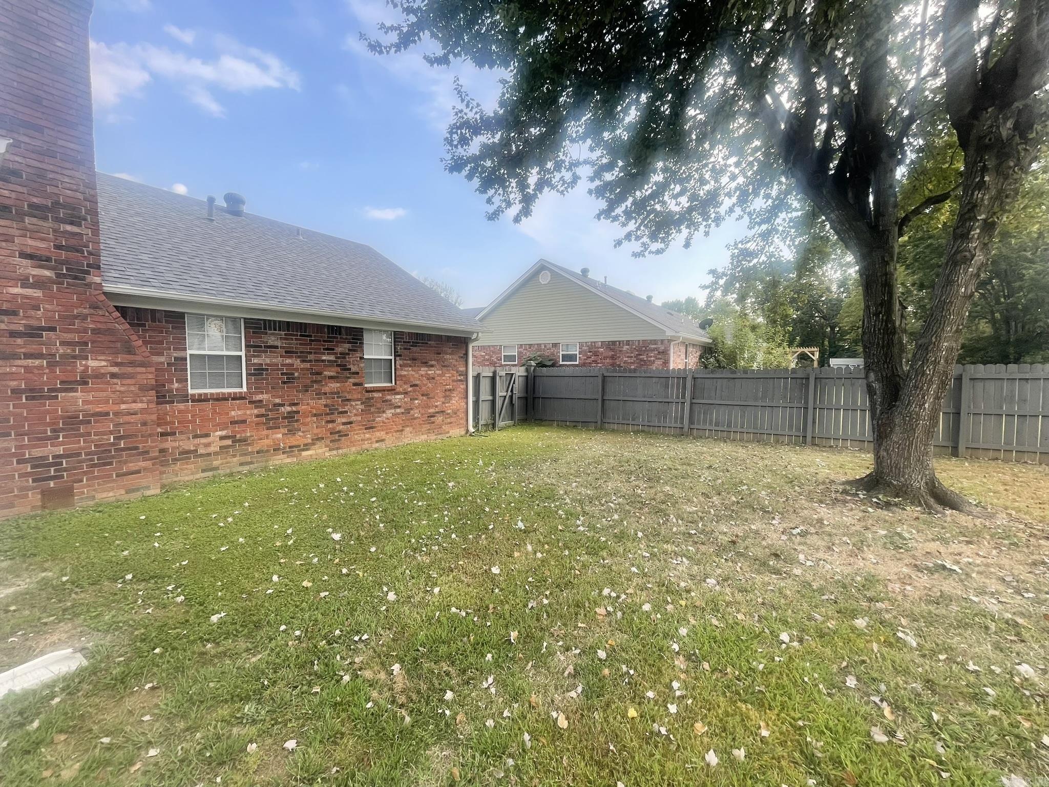 River Oaks - Residential