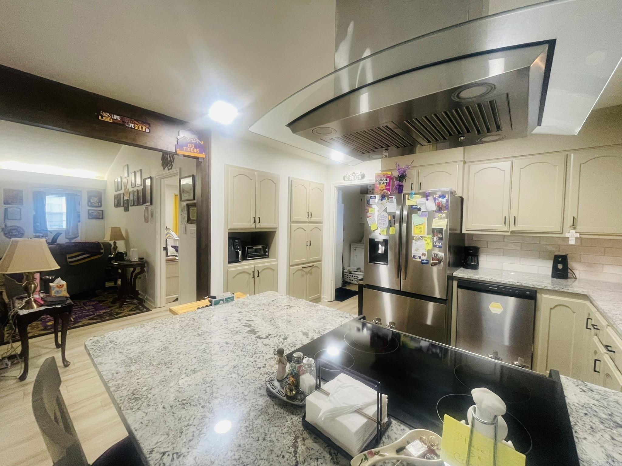 River Oaks - Residential