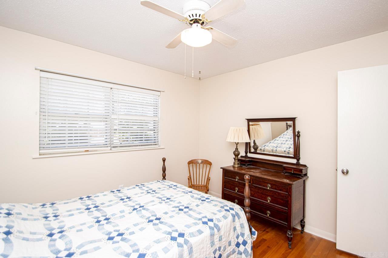 H P MERRITTS ADDN - Residential