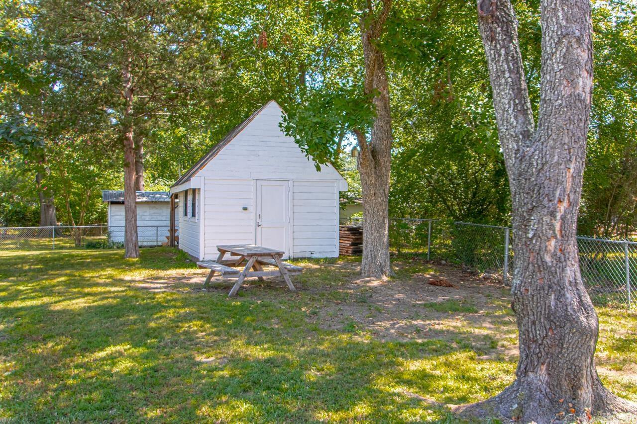 H P MERRITTS ADDN - Residential