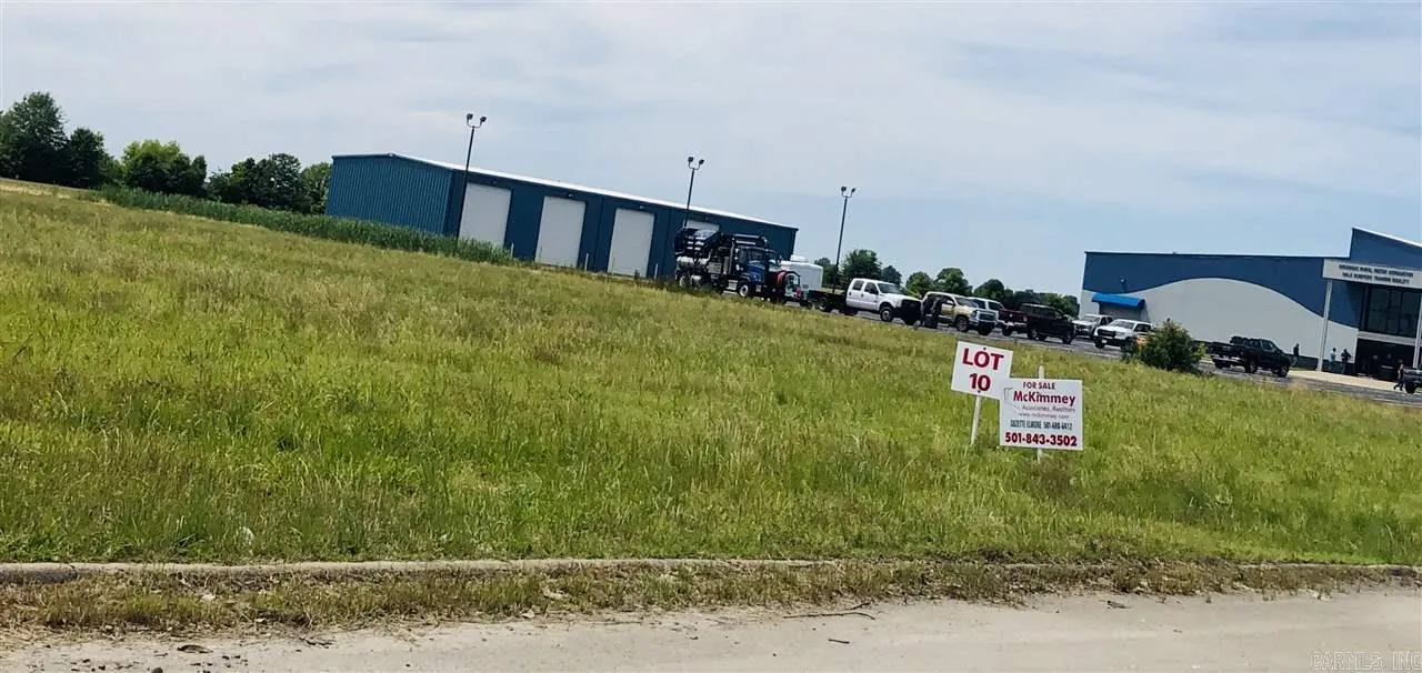 Lonoke, Arkansas 72086, United States, ,Commercial,Active,58000