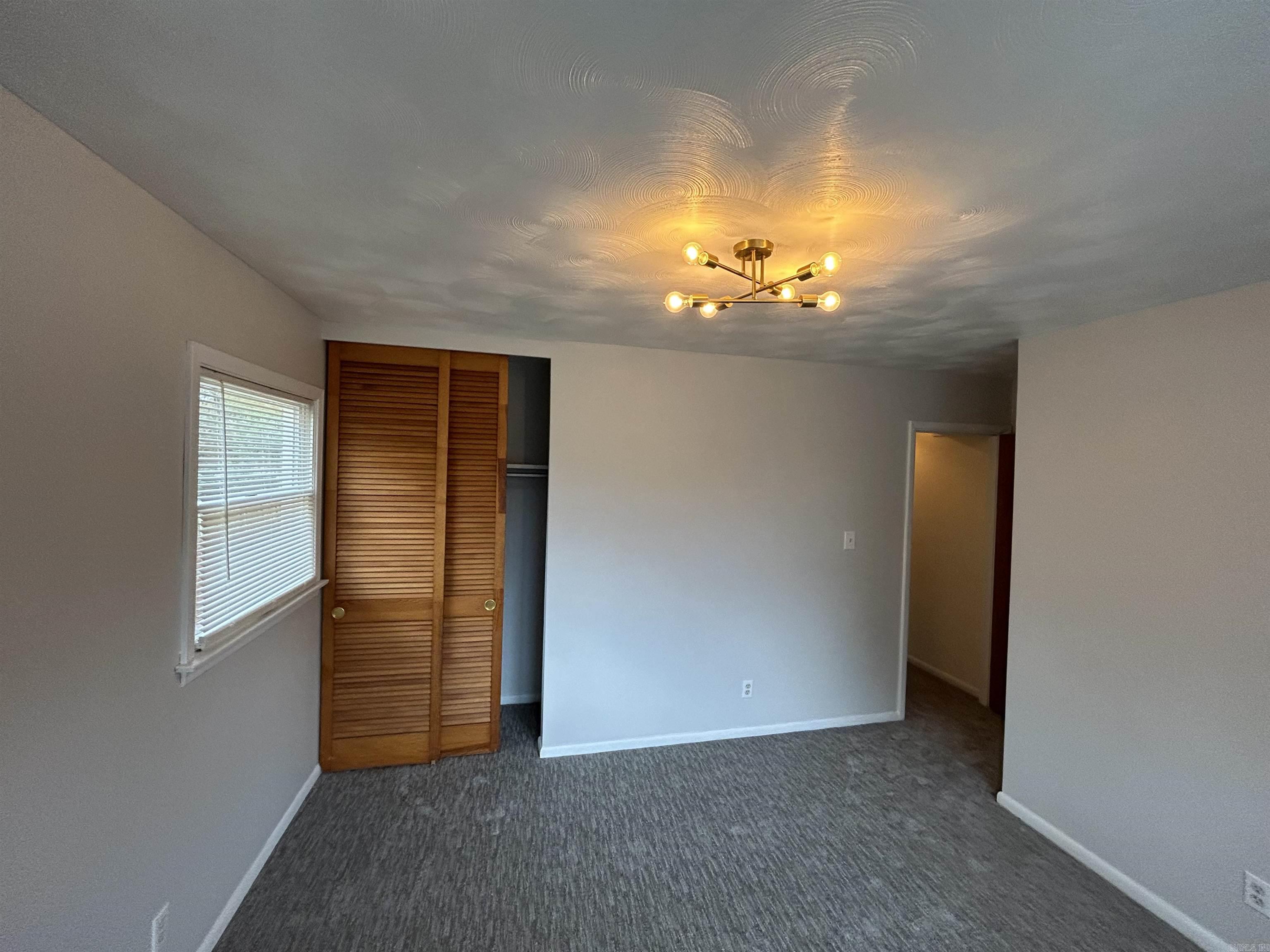 Dakota Second - Residential