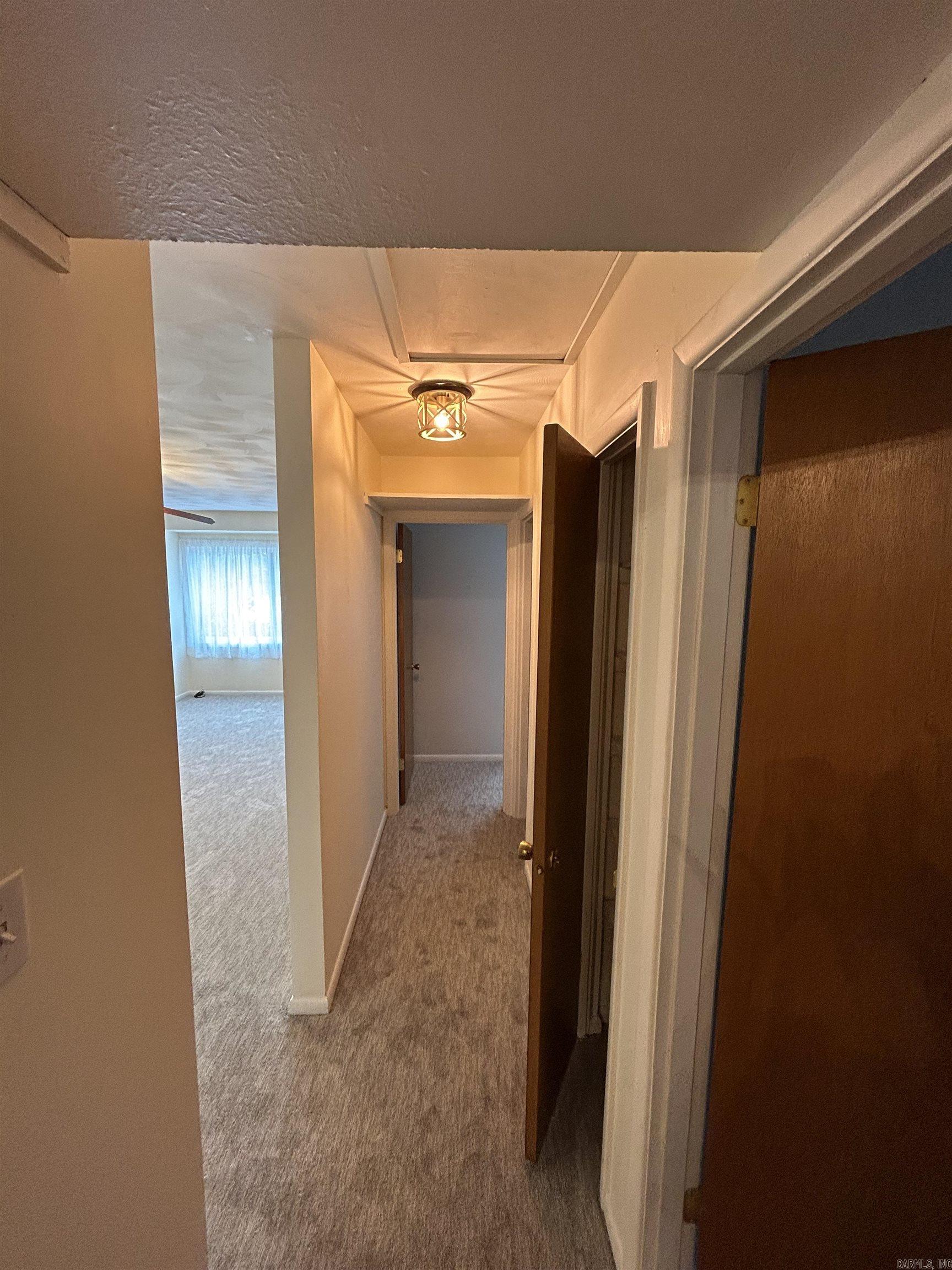 Dakota Second - Residential