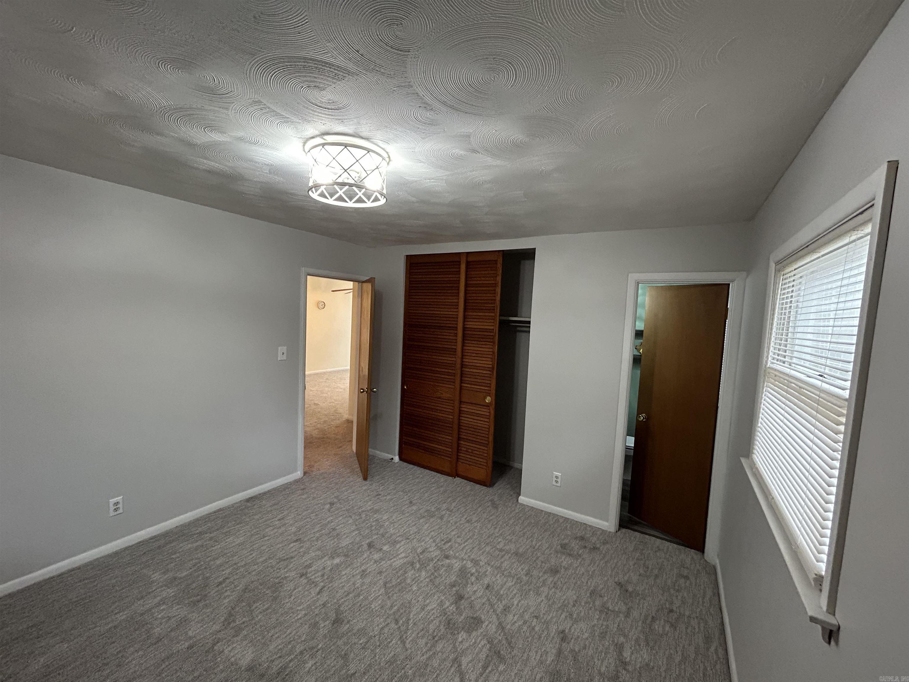 Dakota Second - Residential