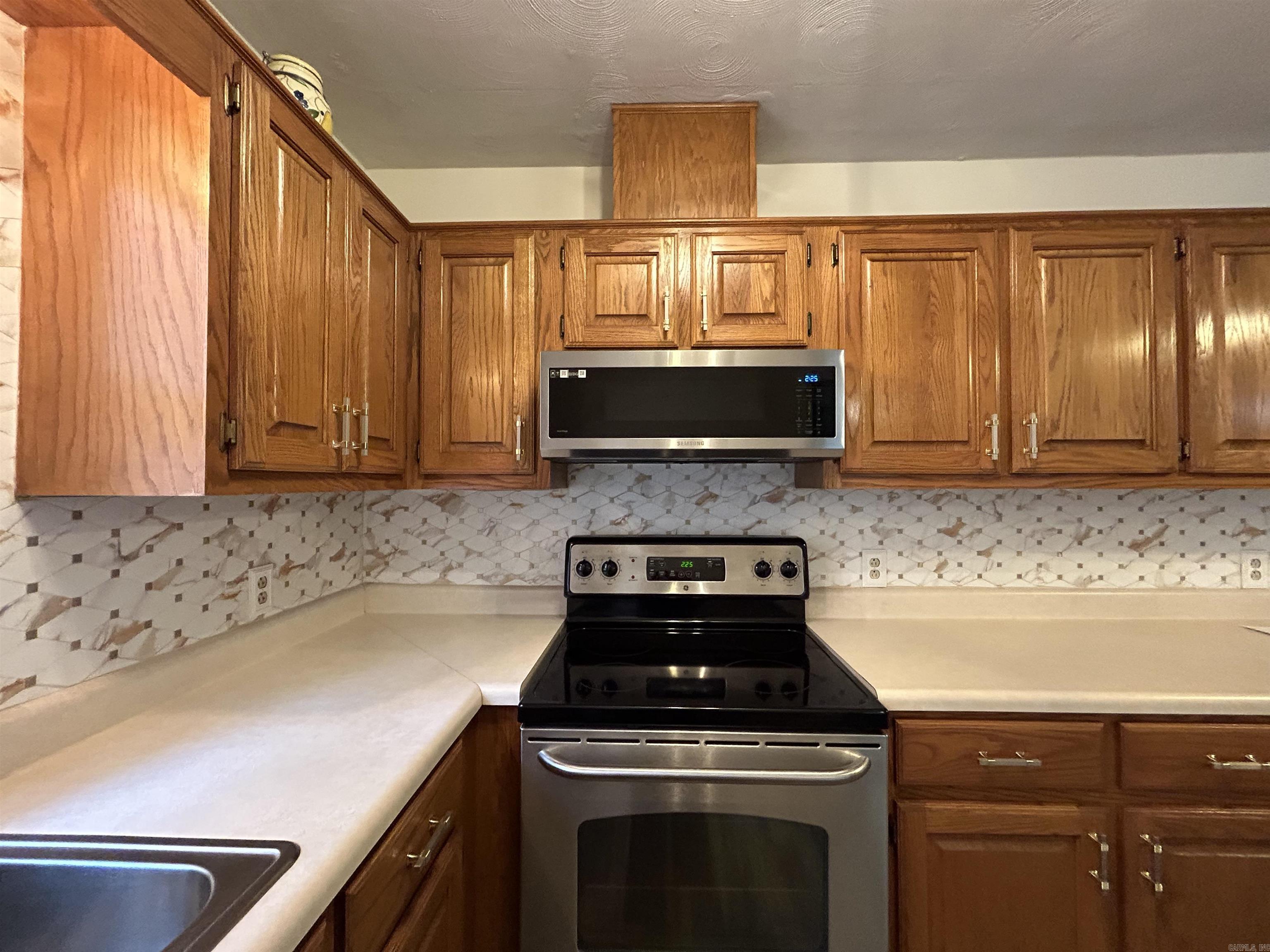 Dakota Second - Residential