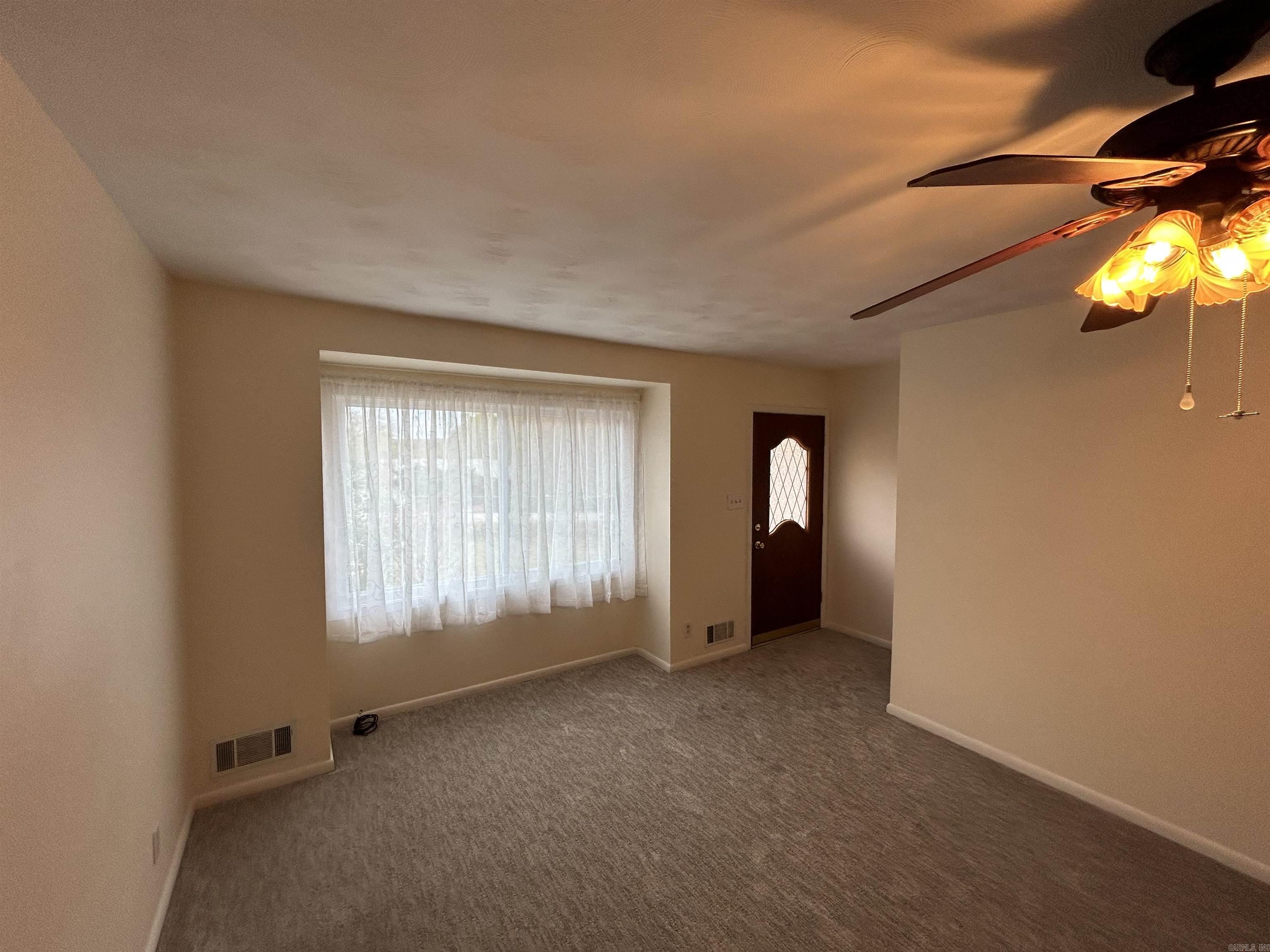 Dakota Second - Residential