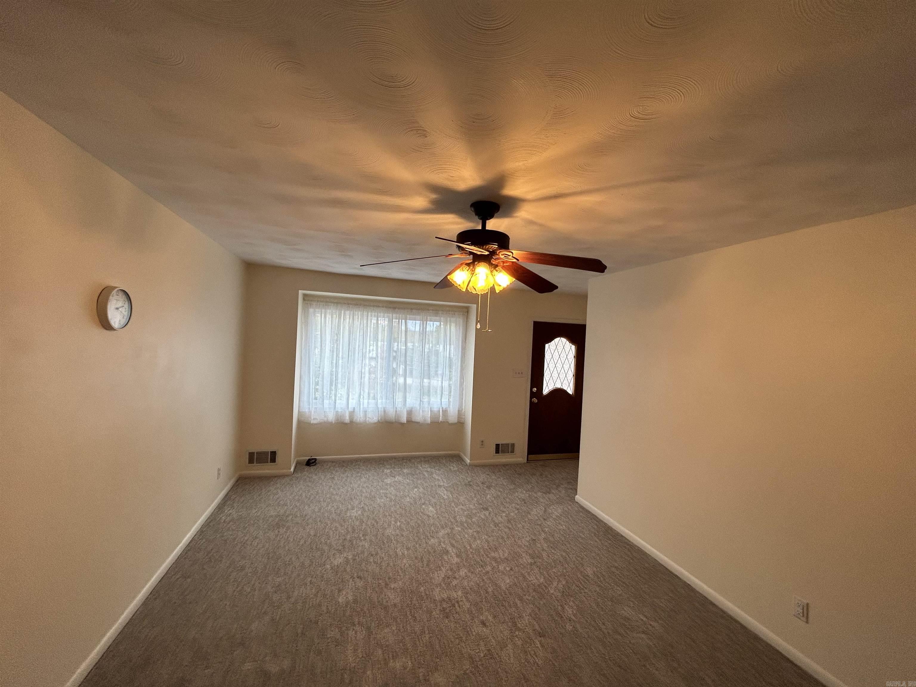 Dakota Second - Residential