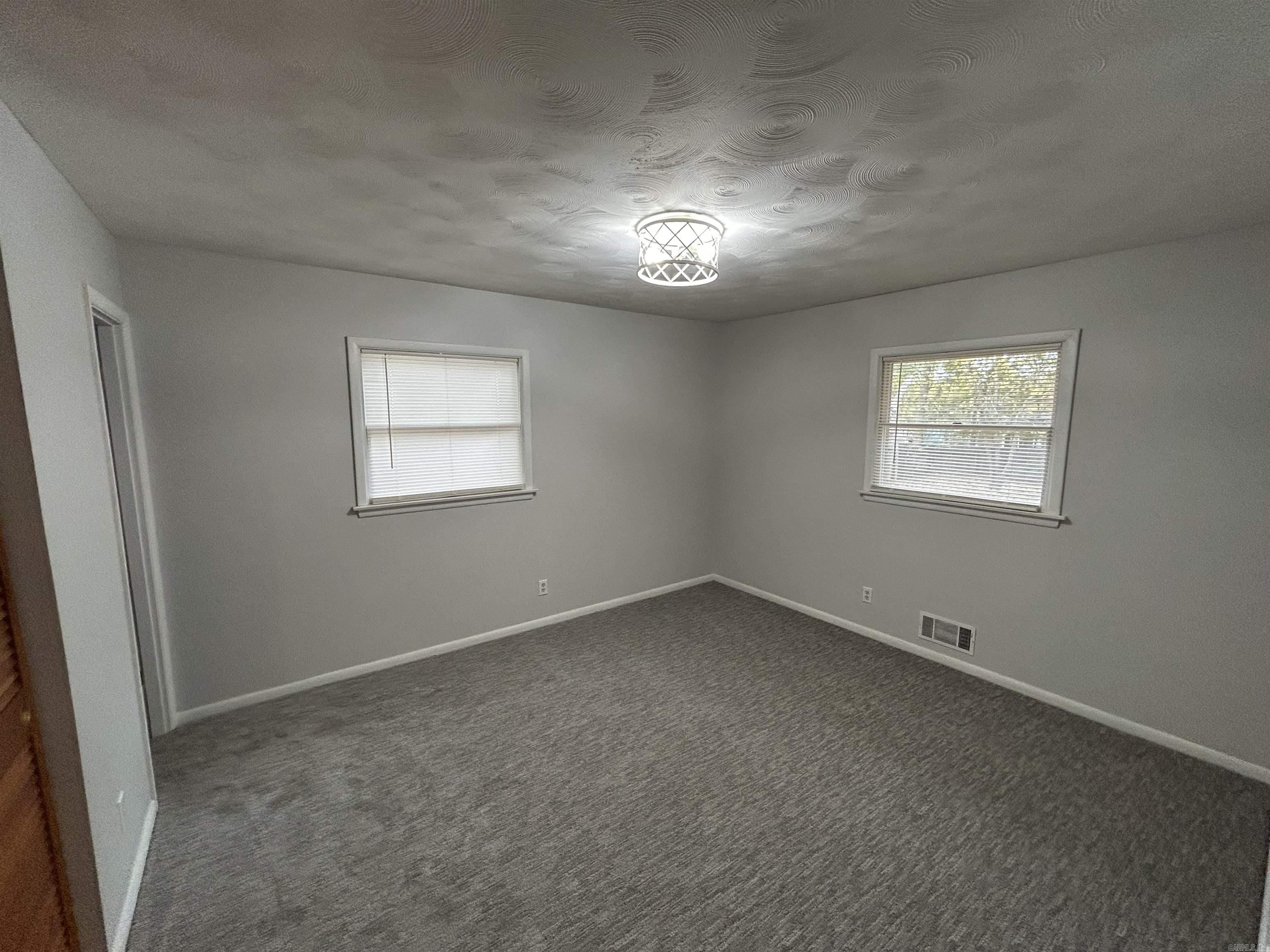 Dakota Second - Residential