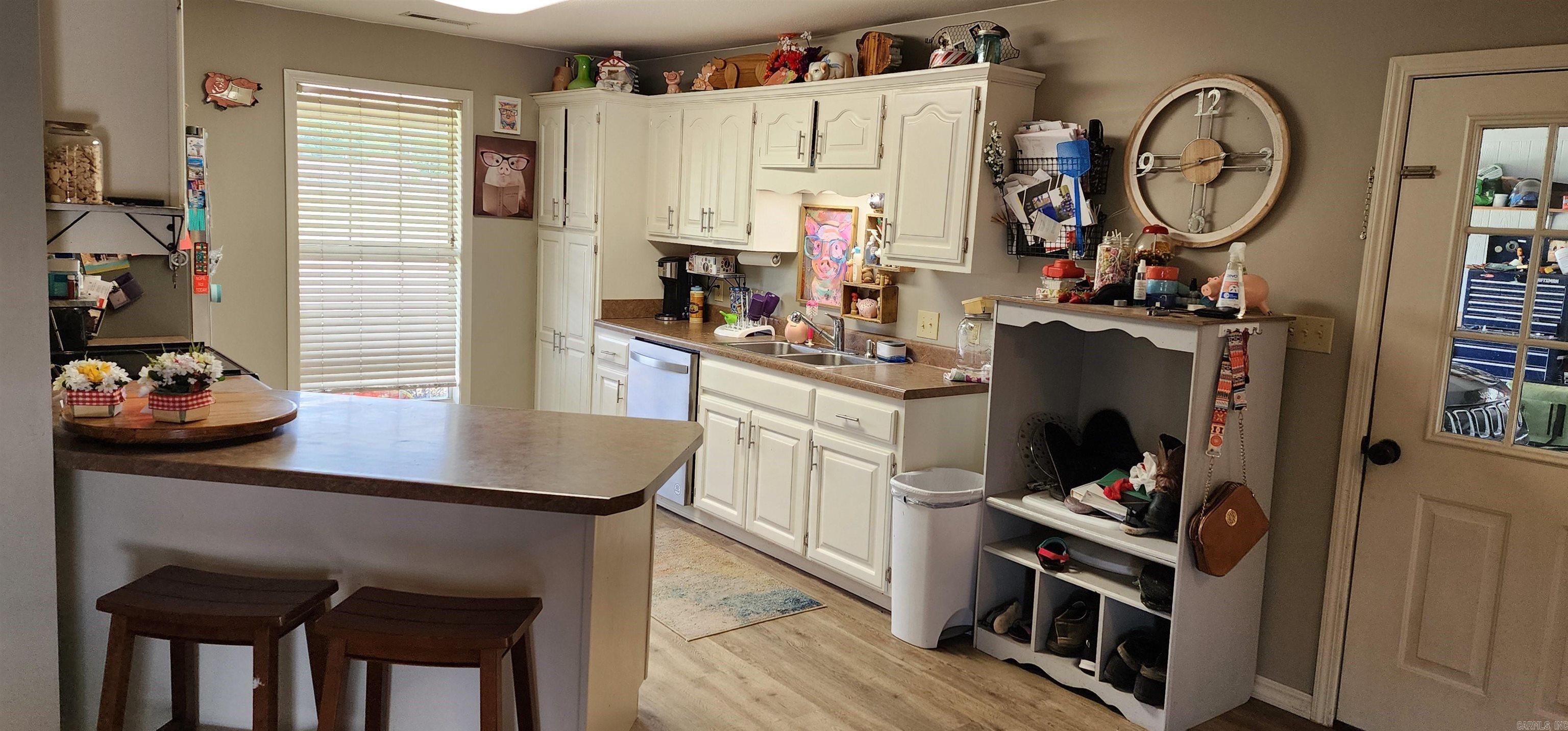 OAKWOOD SUBDIVISION - Residential