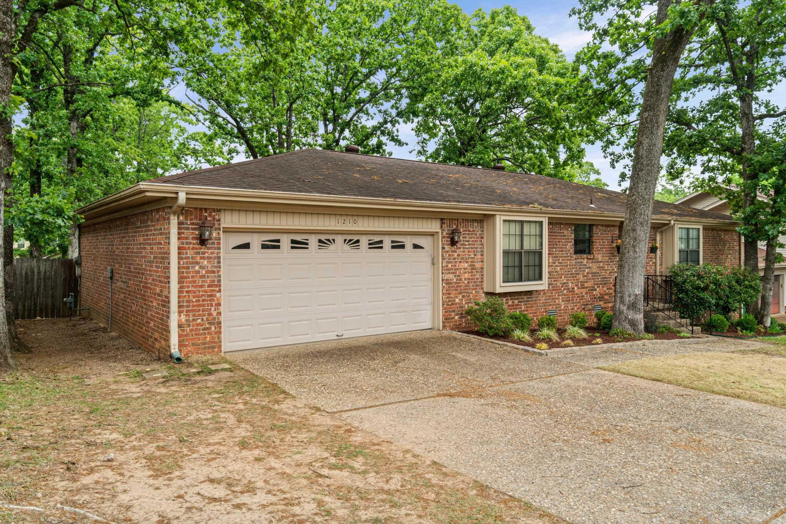 PARK HILL - Residential