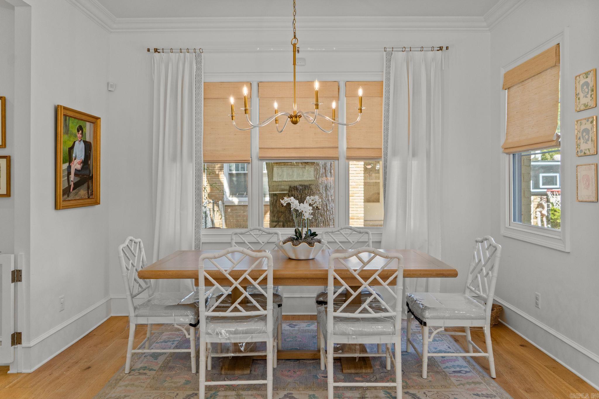 NEWTONS - Residential
