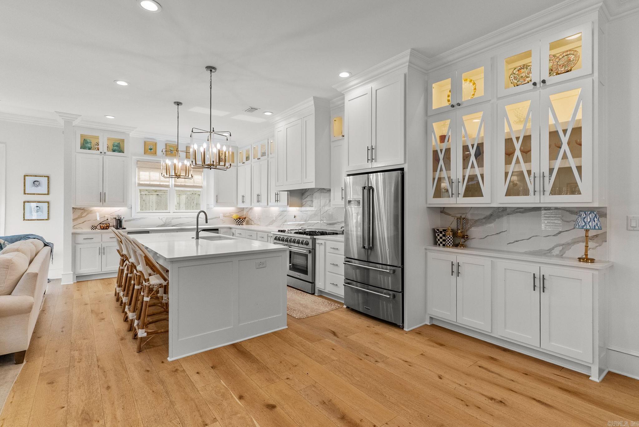 NEWTONS - Residential