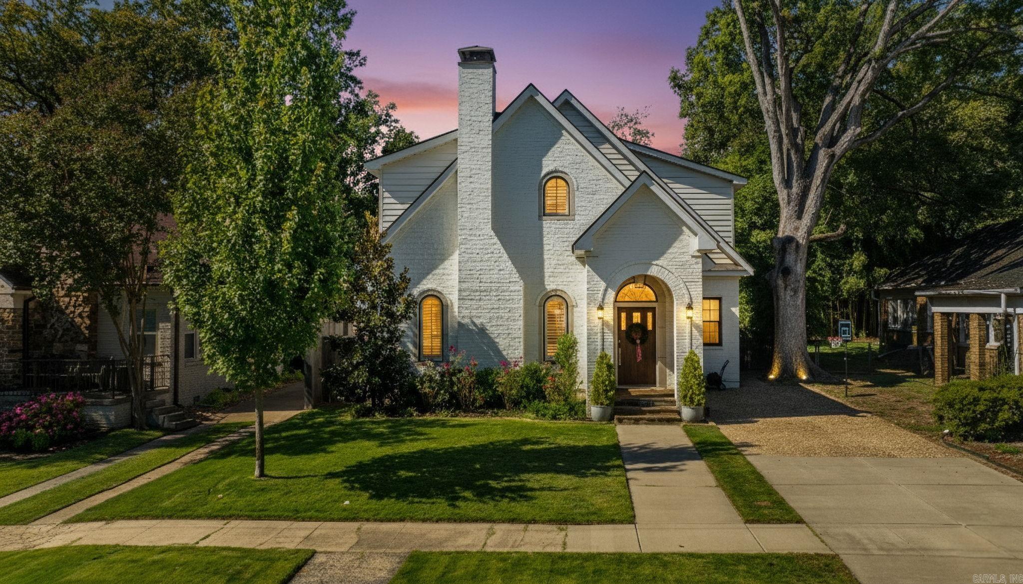 NEWTONS - Residential