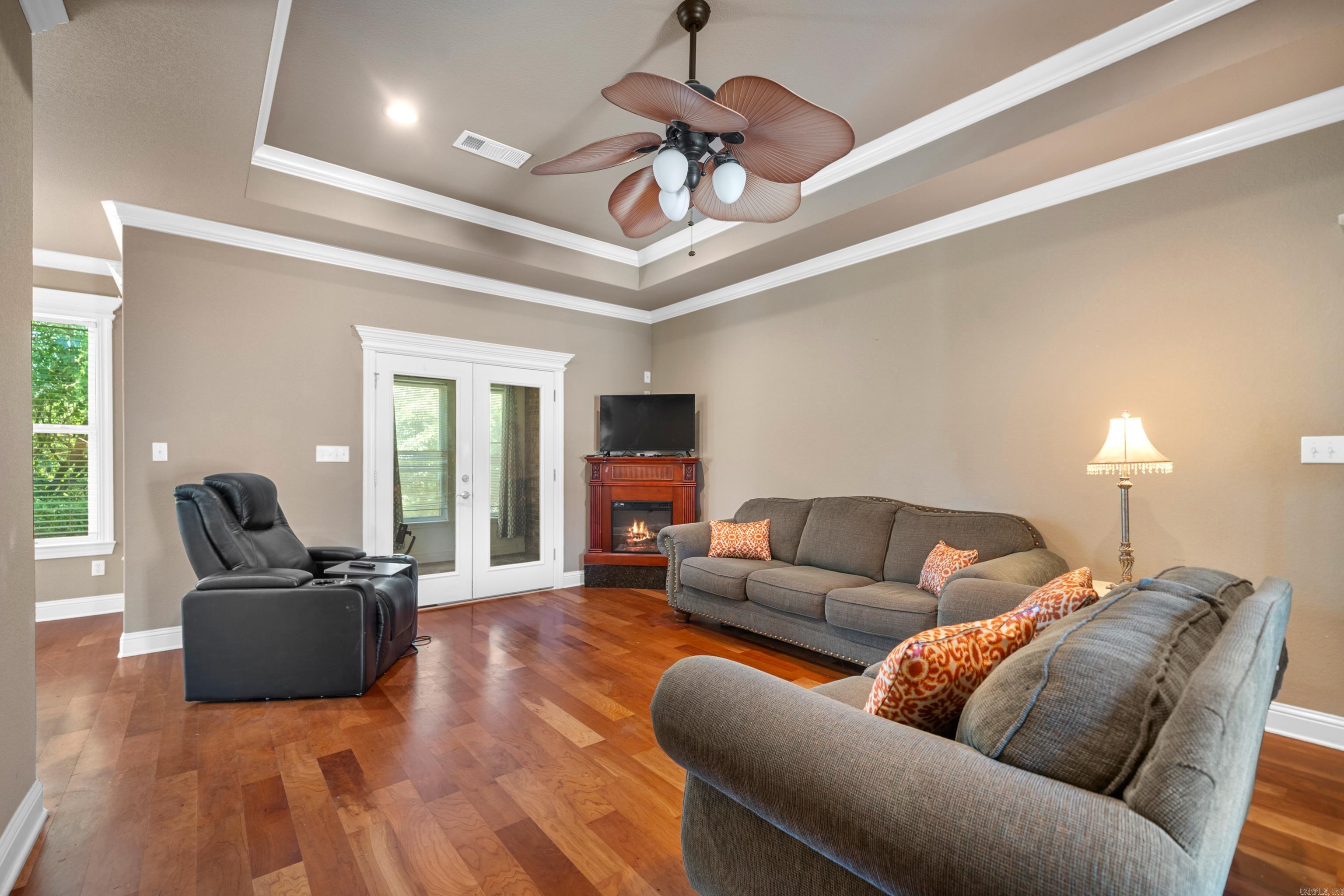 BAYHILL - Residential