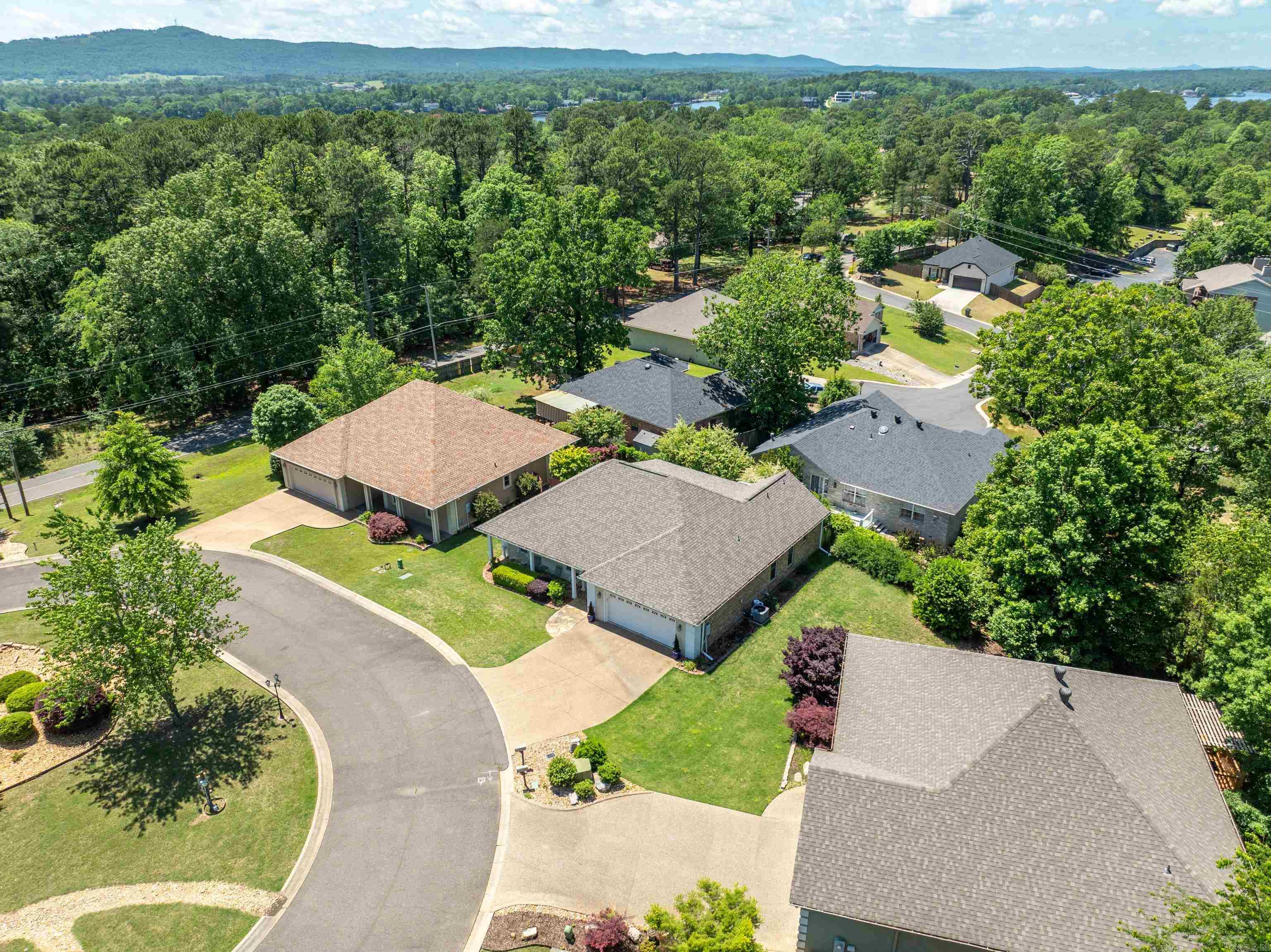 BAYHILL - Residential