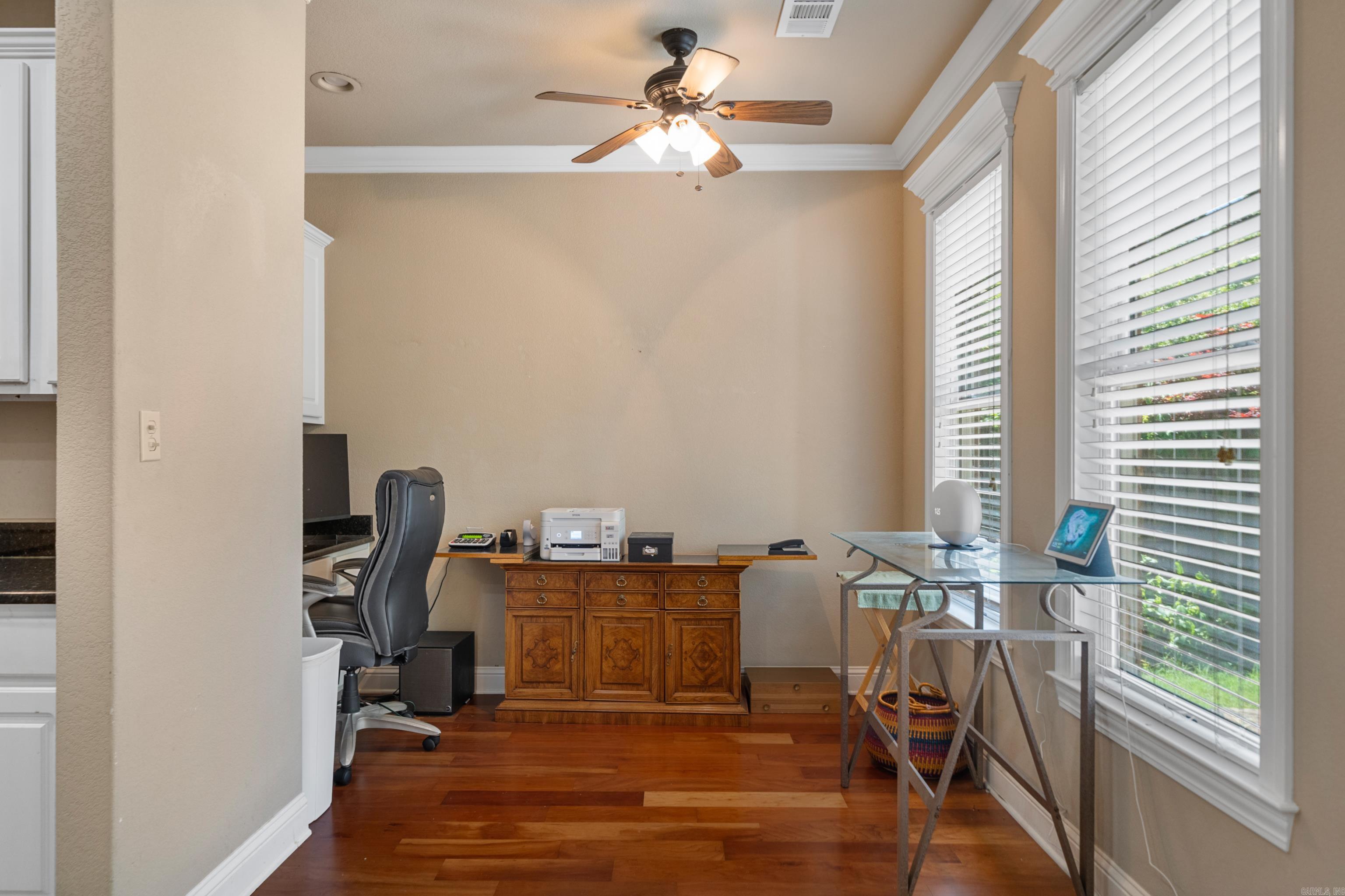 BAYHILL - Residential