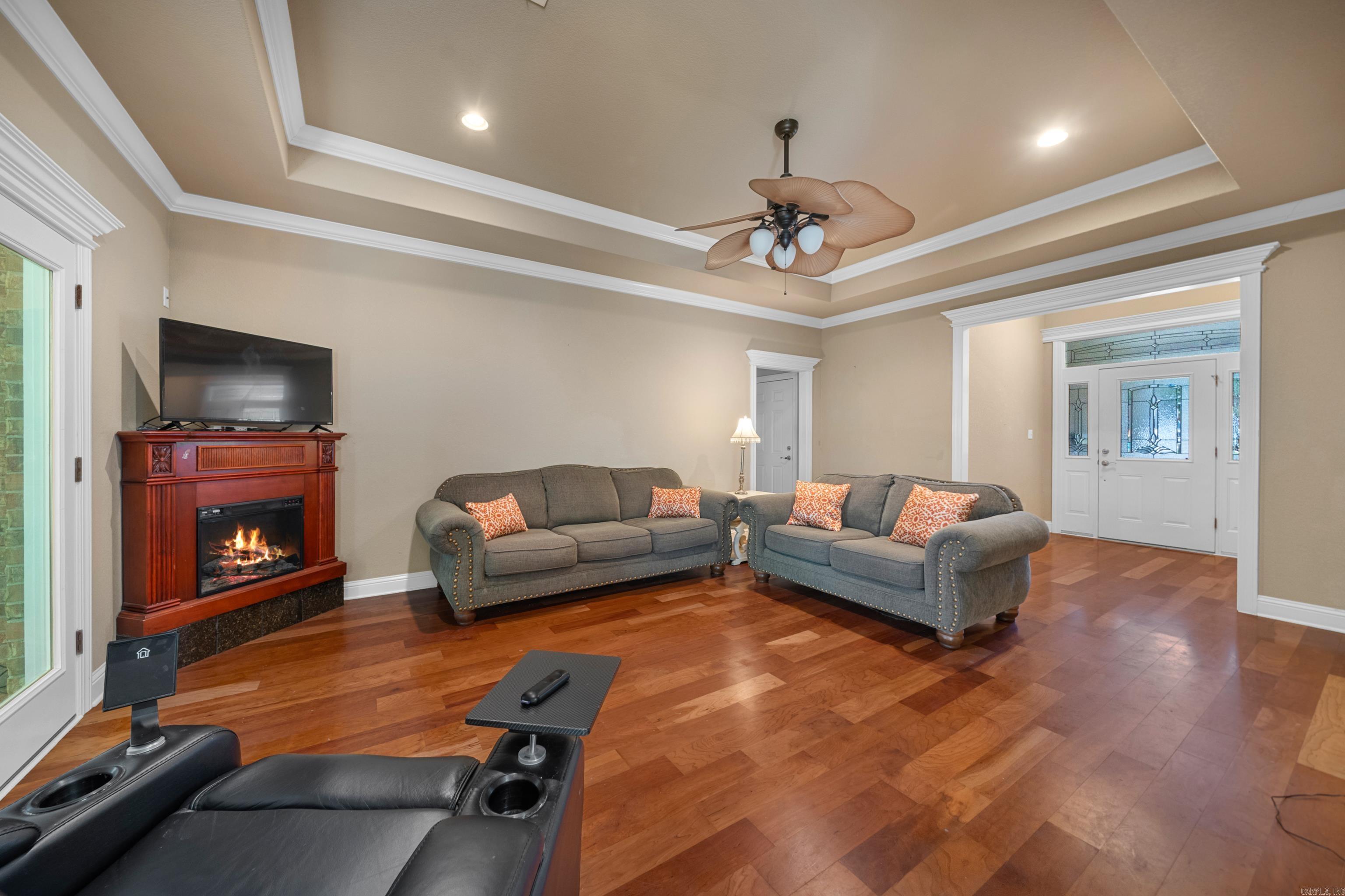 BAYHILL - Residential